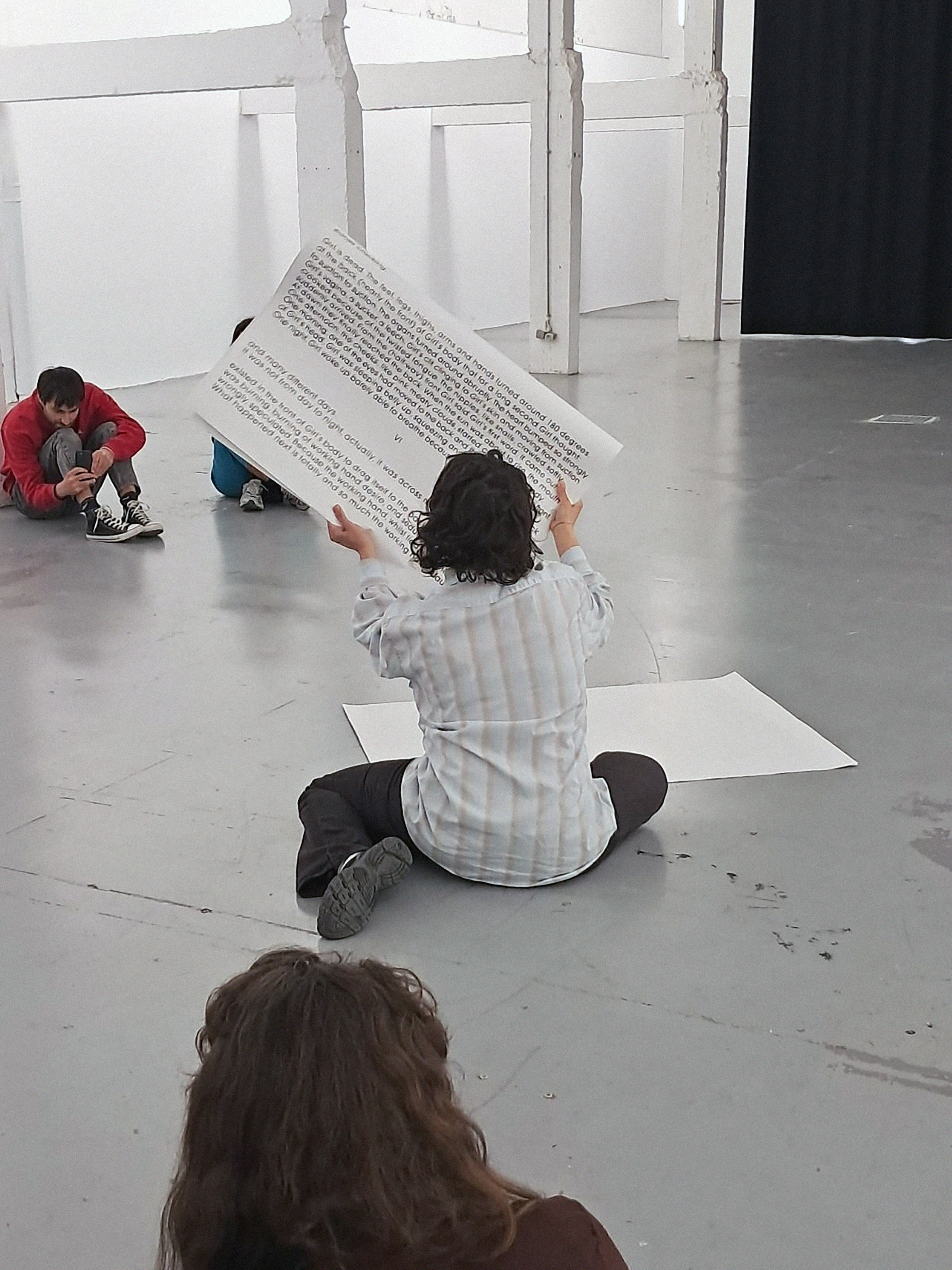 Posters and performance, with Clara Amaral (2023)