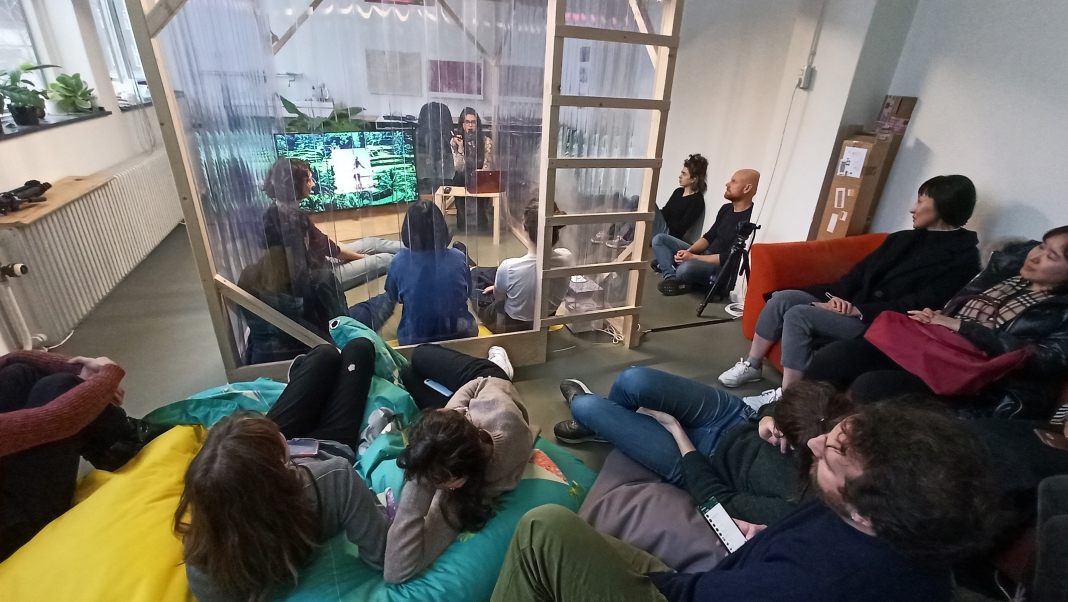 Performance view: Hot House (Jan van Eyck Academie)