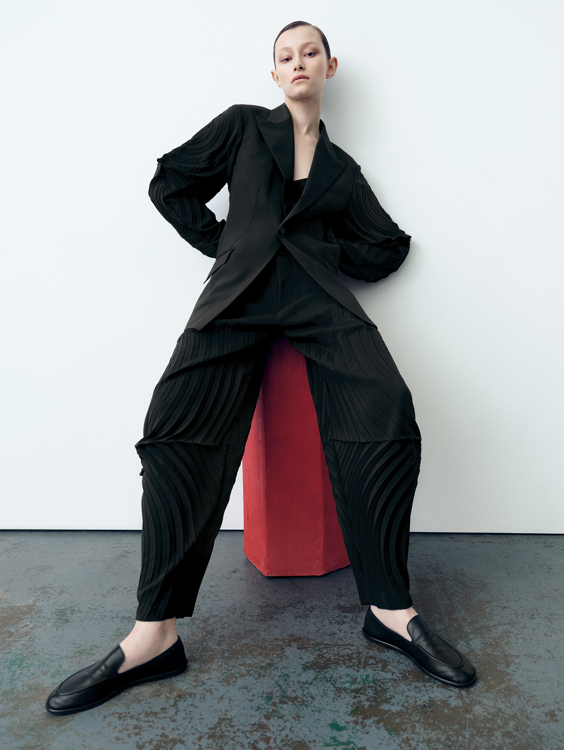 Issey Miyake - Georgia Devey Smith