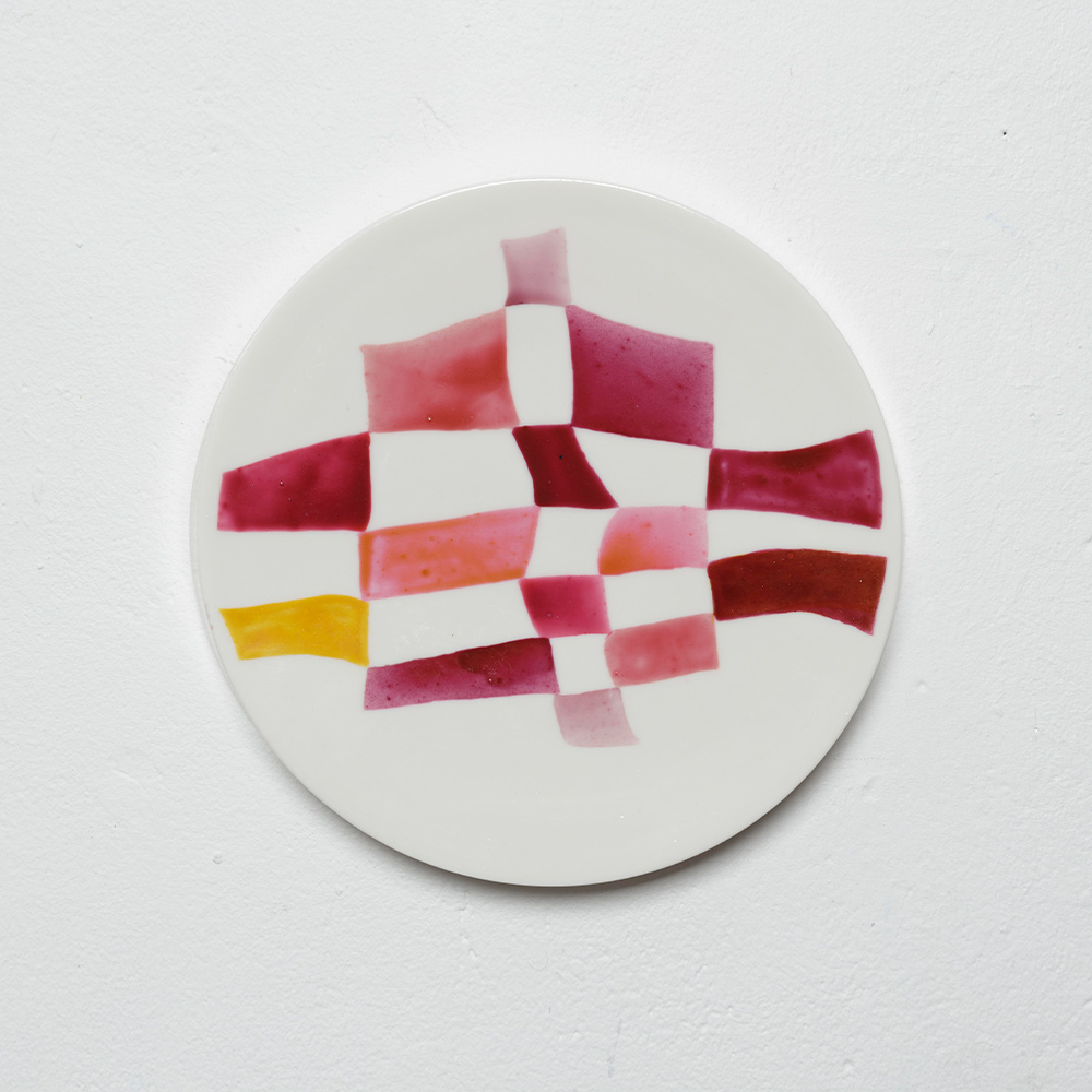 Nr.25, 2020, painted porcelain, Ø 21 cm