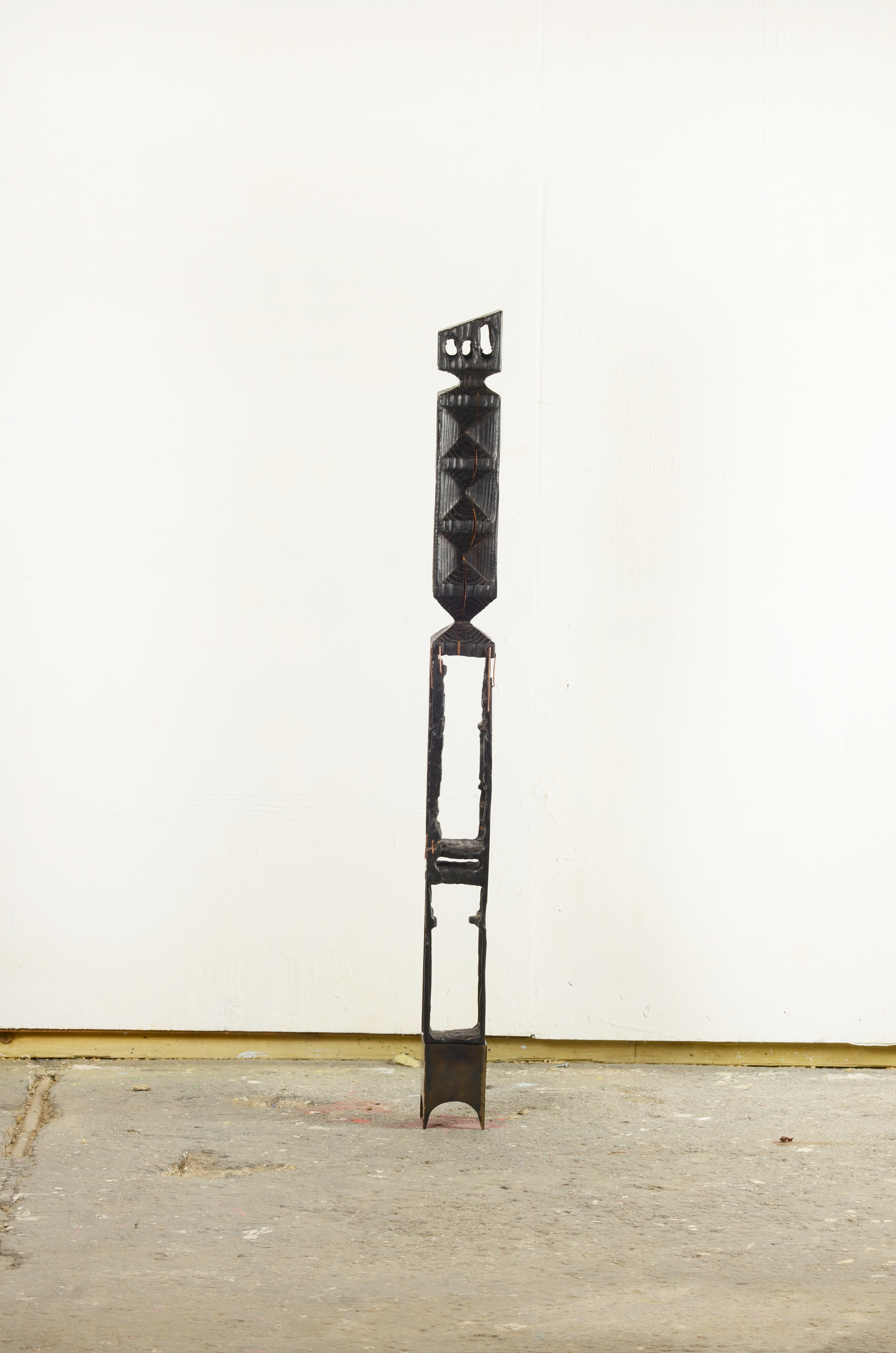 Wicce, 2020. Wood, steel. 92cm Milo Kester