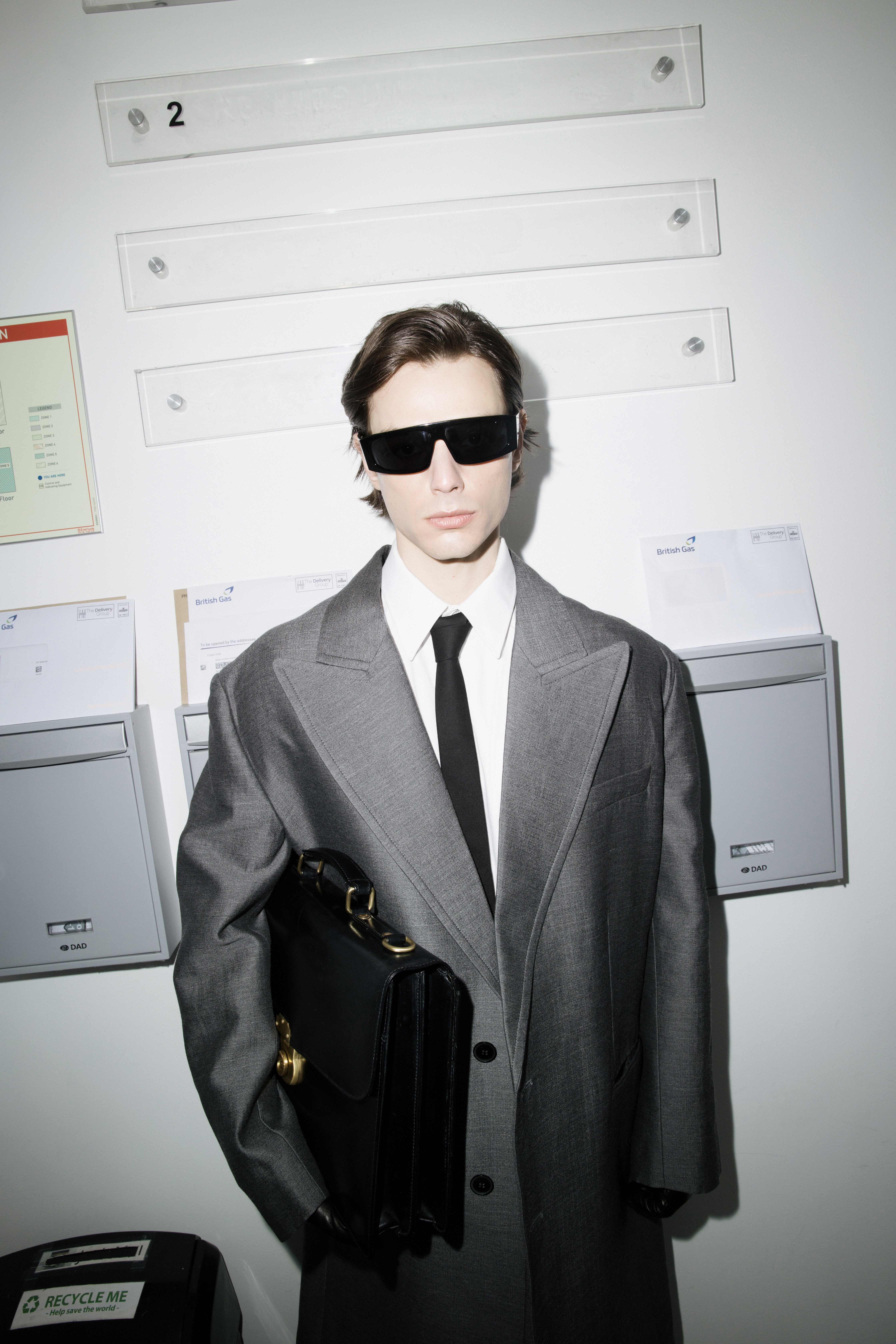 CLASH MAGAZINE PHOTOGRAPHED BY ELLIOTT MORGAN