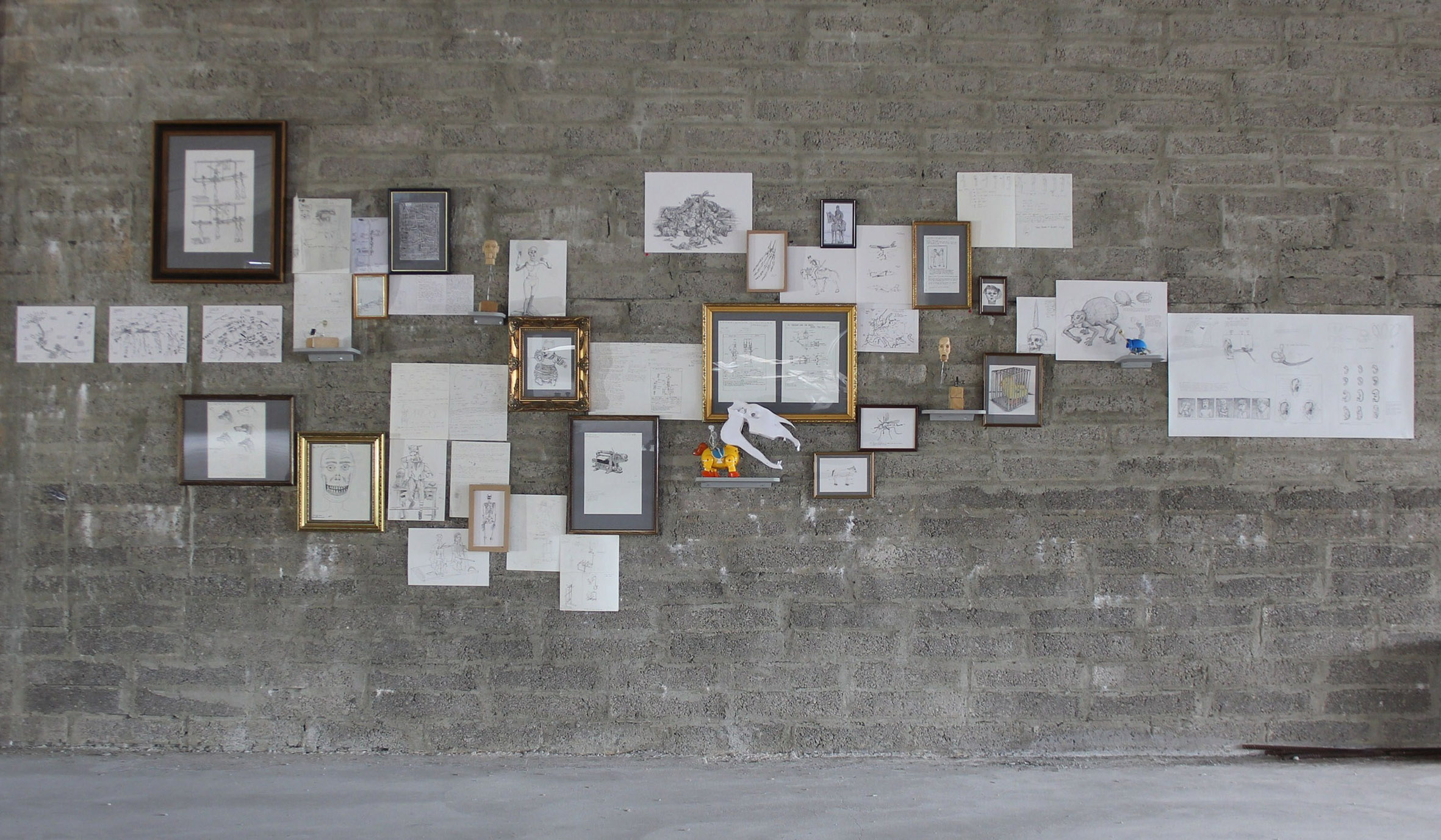 Internal Dialogue. 2016. Drawing and mixed media installation. 460 x 160 cm