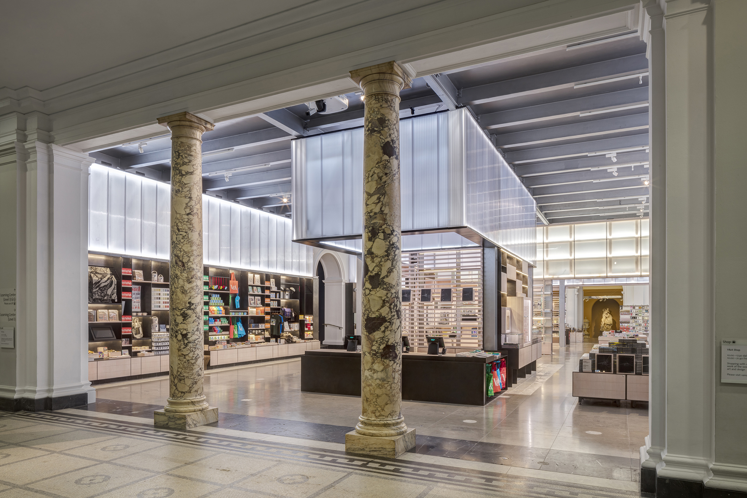 Shop museum. Victoria and Albert Museum shop. Museum shop. Shops in New Museum. Shop in a Museum.