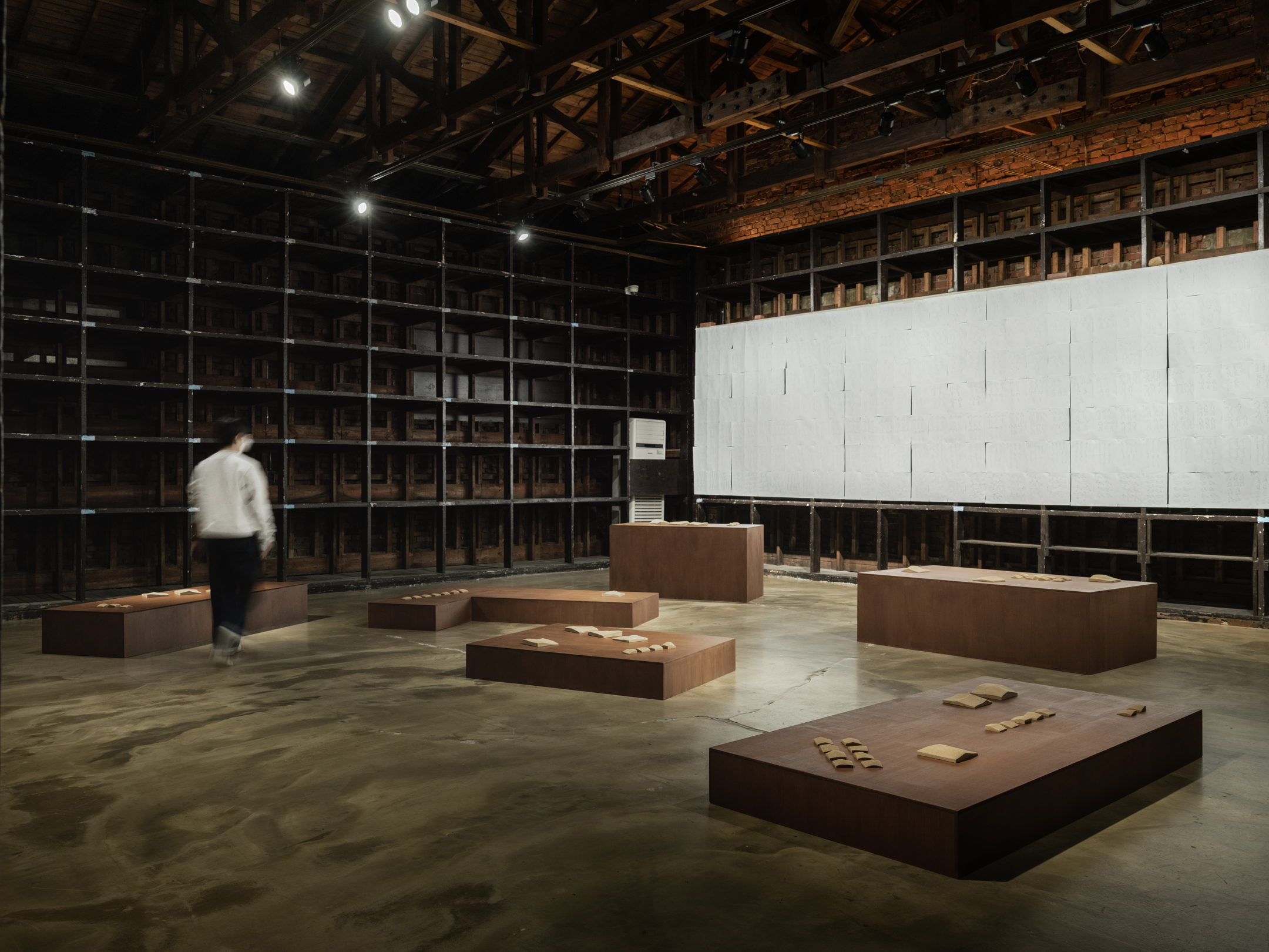 《조소된 건설》 2021, SeMA 창고