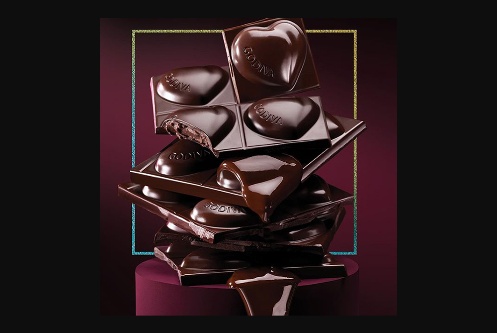 定番人気！ ゴディバ27ピースベルギー箱入りアソートチョコレート 11.1オズ GODIVA Chocolatier Godiva 27Piece  Belgium Boxed Assorted Chocolates 11.1 Oz fucoa.cl