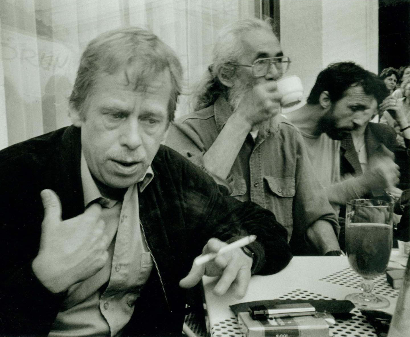 Václav Havel com Nanao Sakaki e Andy Clausen