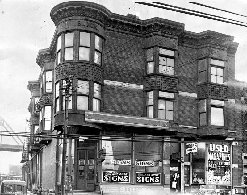 Holmes hotel