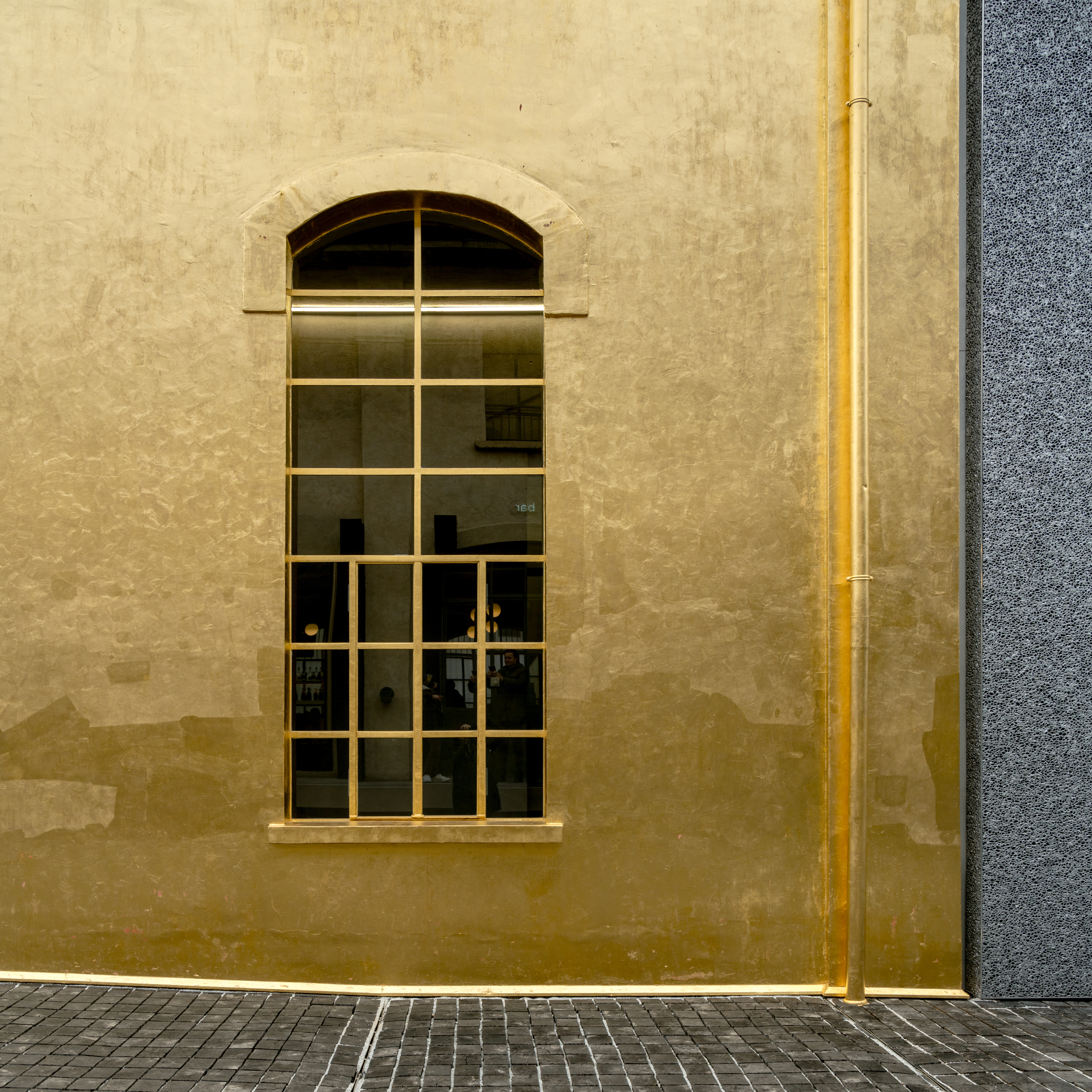 FONDAZIONE PRADA . OMA . MILAN