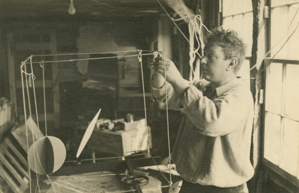 Objects Oscillating Within a Cube, Calder, 1934.