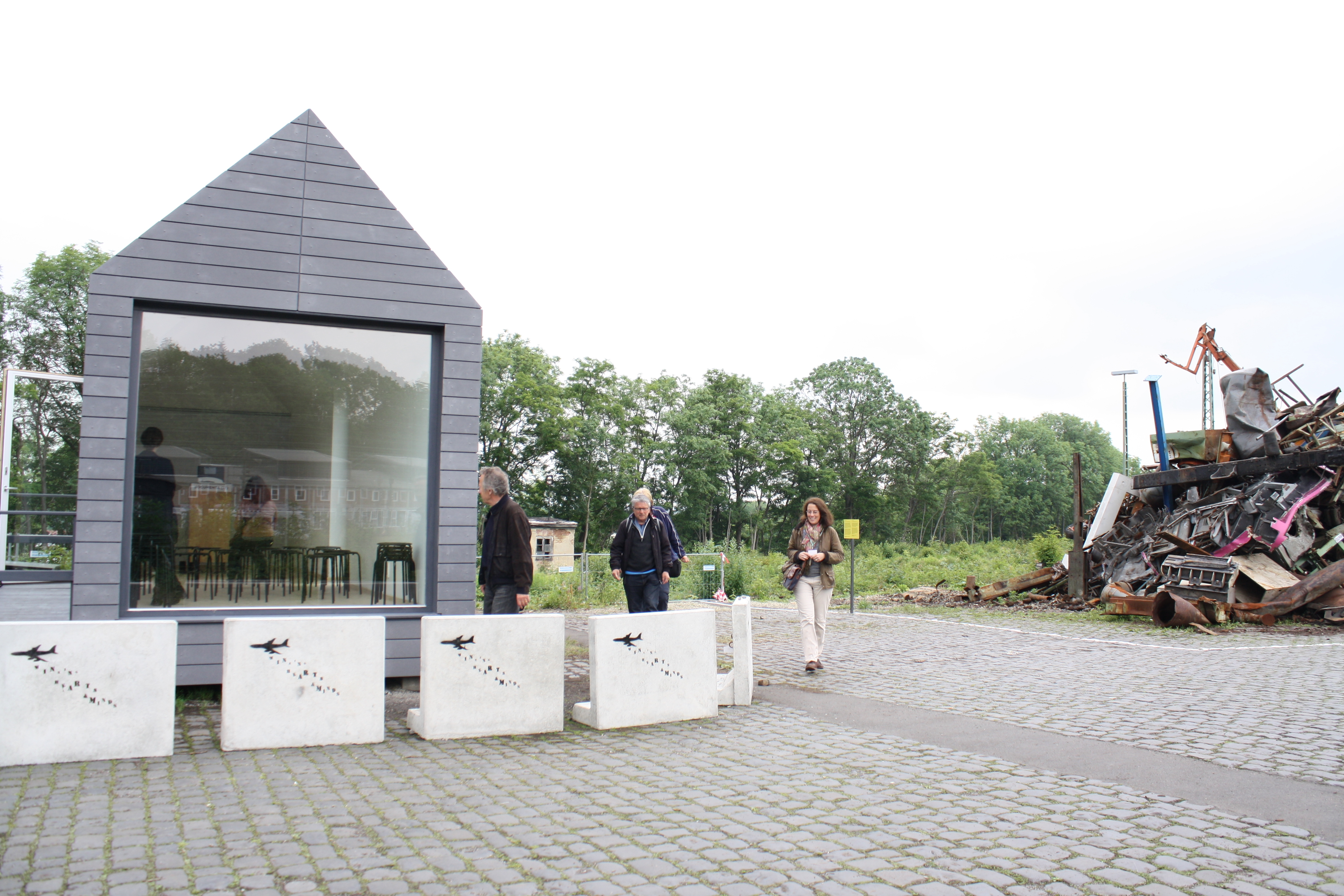 2/2 — HOW TO FORGIVE?  Quinn's singular presentation brings together the text-based performance, We are Tilted Spheres, which seeks to explore the duality of interpersonal communication–distance and proximity–while the second element, How to Forgive?, utilizes cell phone camera documentation of a site-responsive performance at the 2011 Venice Biennale, emphasizing duality at the level of the material itself. Both segments appropriate the artist's own gestural history in their musings on miscommunication and the anticipation of clarity.  Presented with Critical Art Ensemble at documenta (13), 2012.  Digital photography and video, 2011; text-based audio recording, 2011.