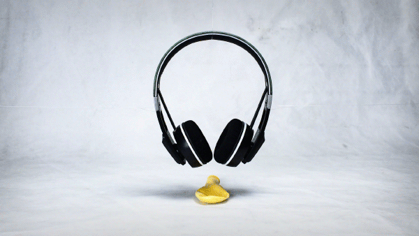 F703 SENNHEISER x FREITAG