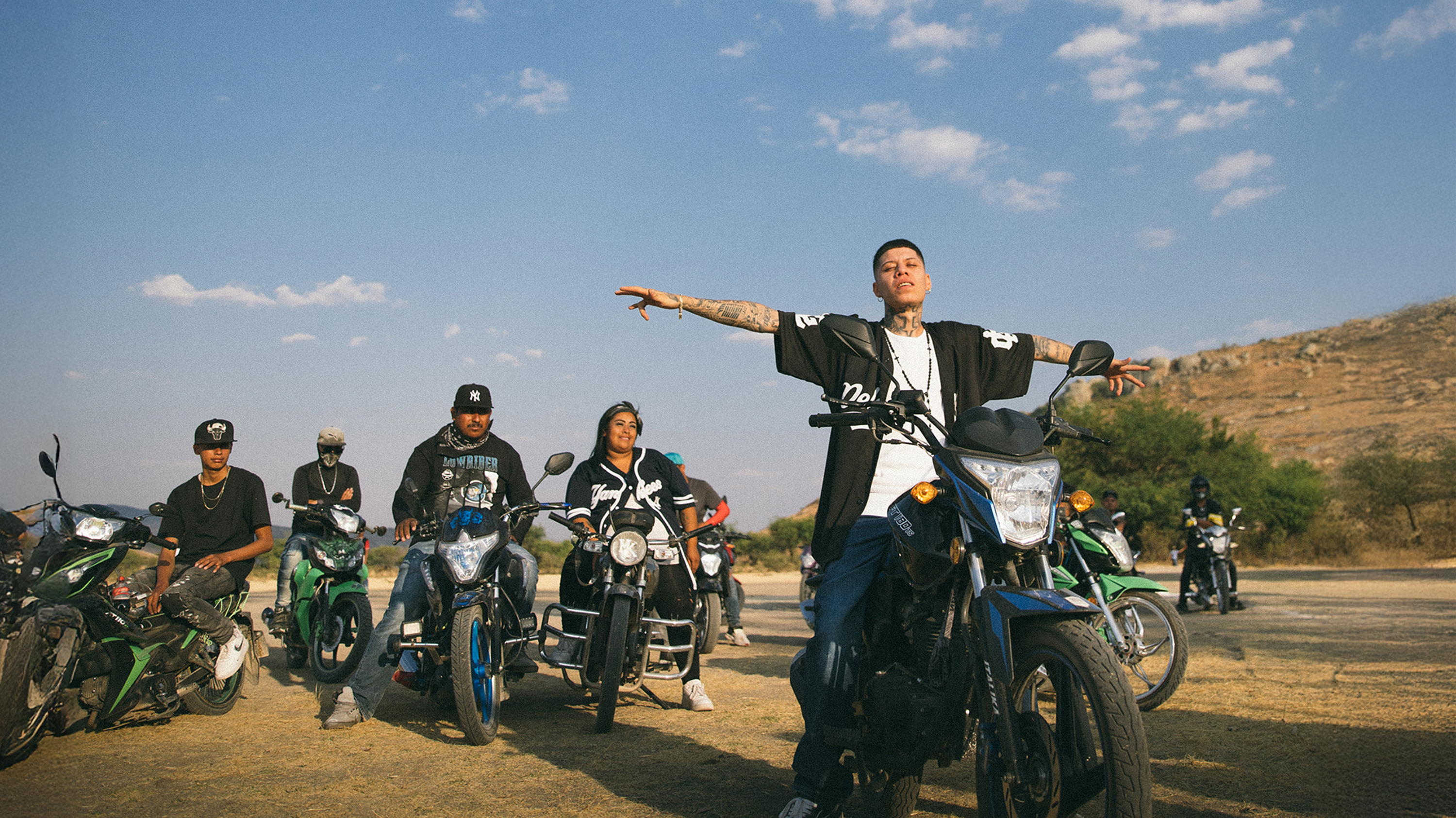 Foto Fija / BTS - Grandes Ligas de Santa Fe Klan, Alemán, Lupillo Rivera, Snoop Dog 