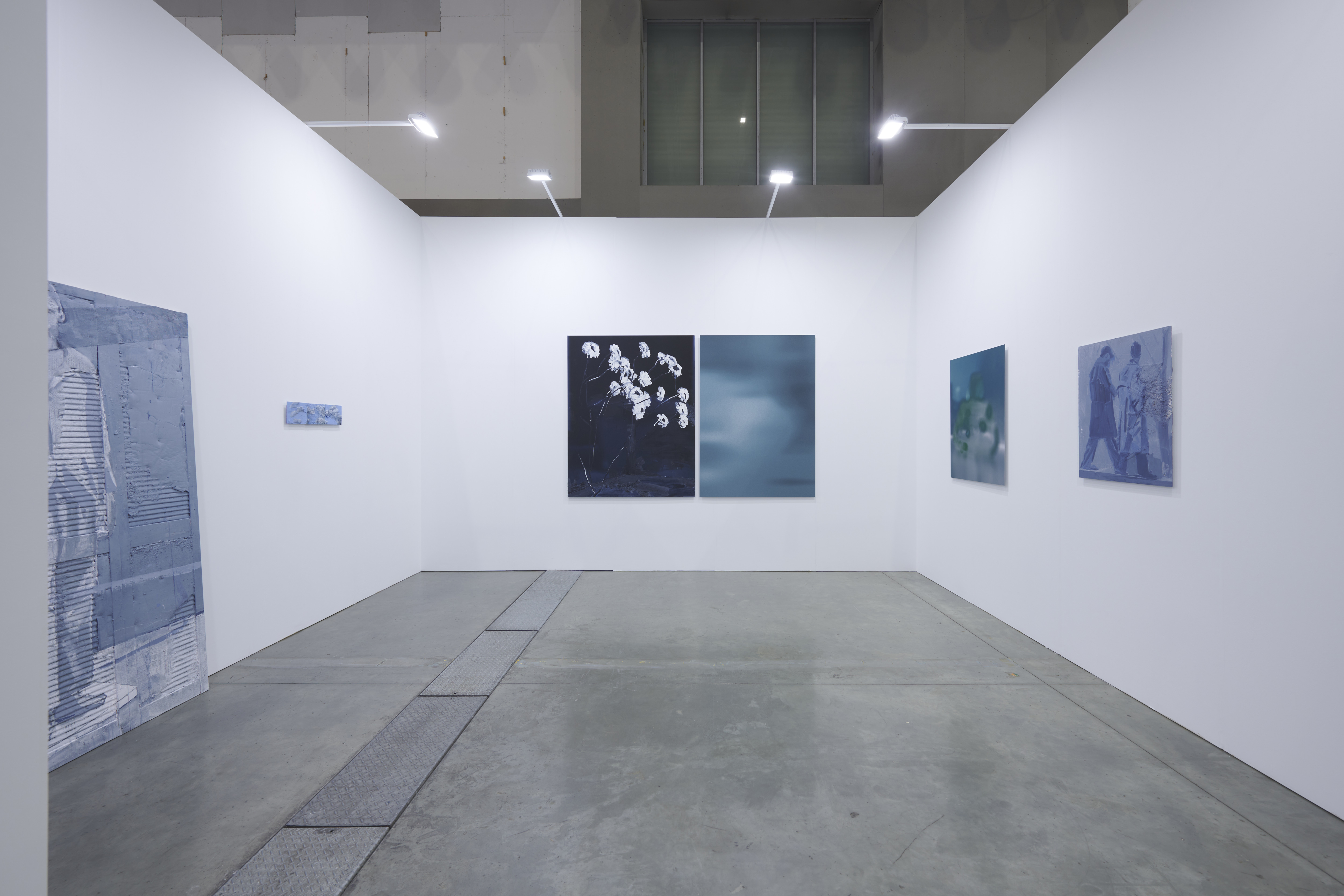 Installation view TAIPEI DANGDAI, SOM gallery, booth DG07. Aldo van den Broek, Johnny Mae Hauser, 2024.