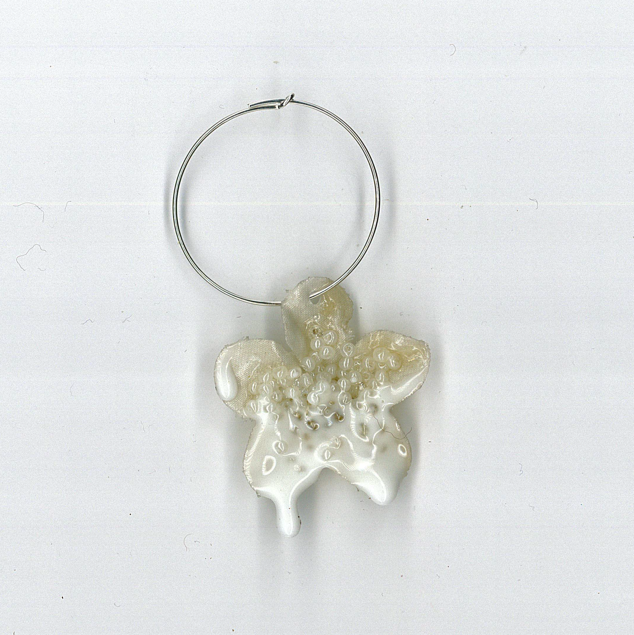 0120-02 SUGARED JASMINE HOOP | 225 sek/pc