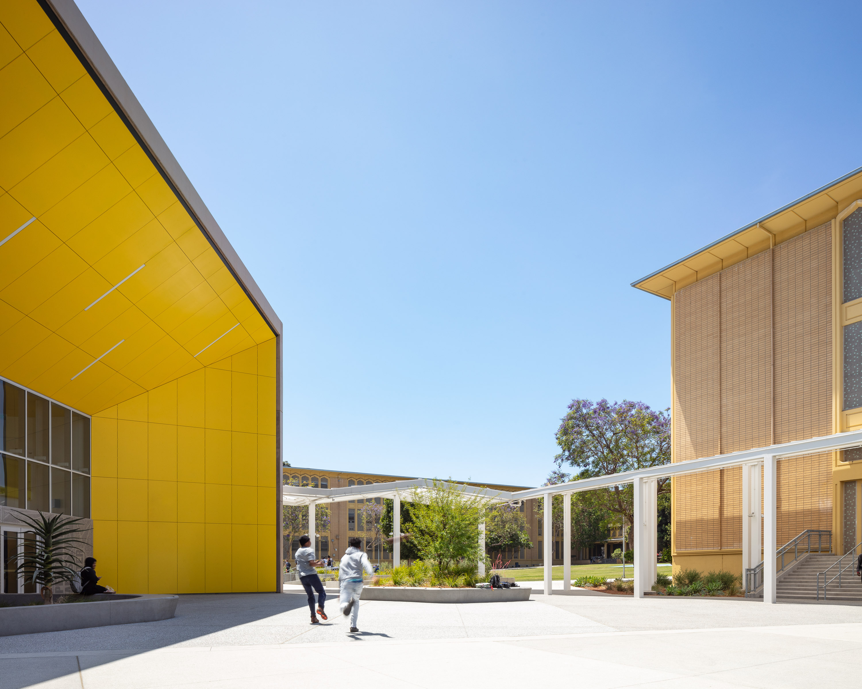 Crenshaw High School - SALT Landscape Architects