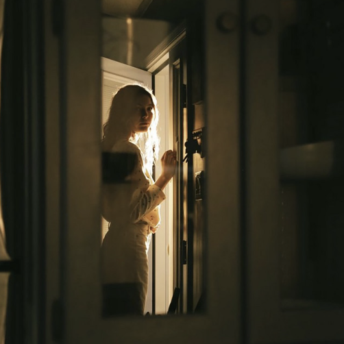 Hotel Hallway / Kate Stephenson