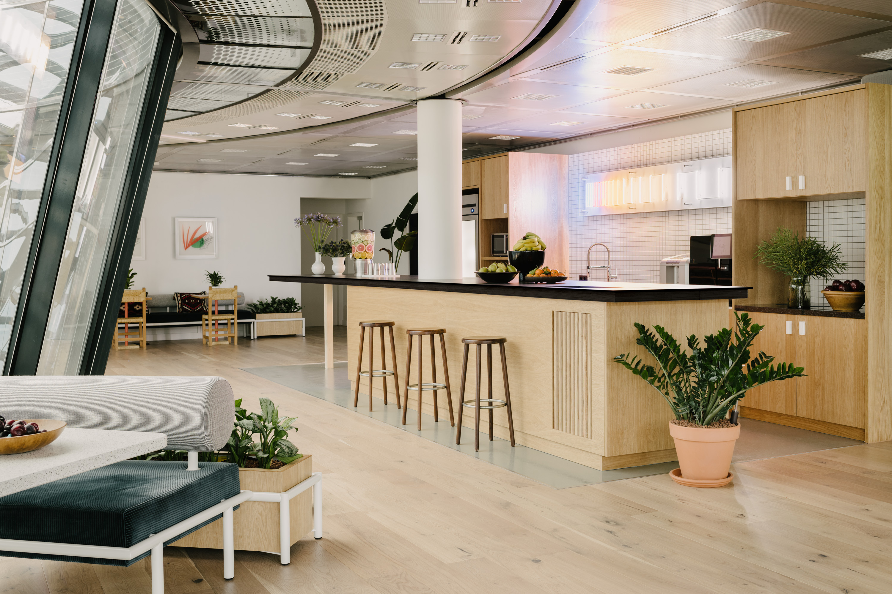 coworking open plan pantry island