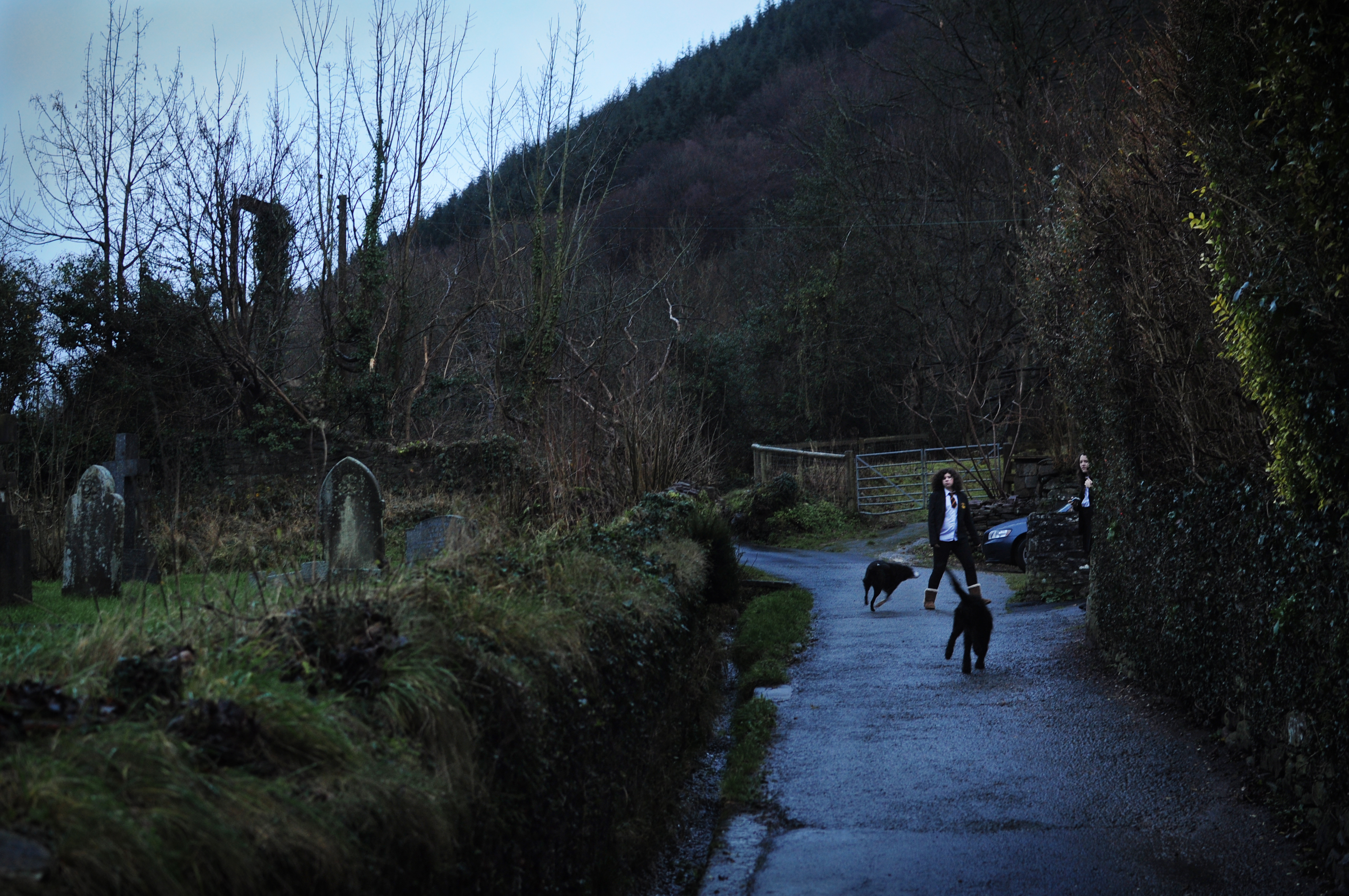 [urbex] hounds for the haunting (Abergavenny, Wales)