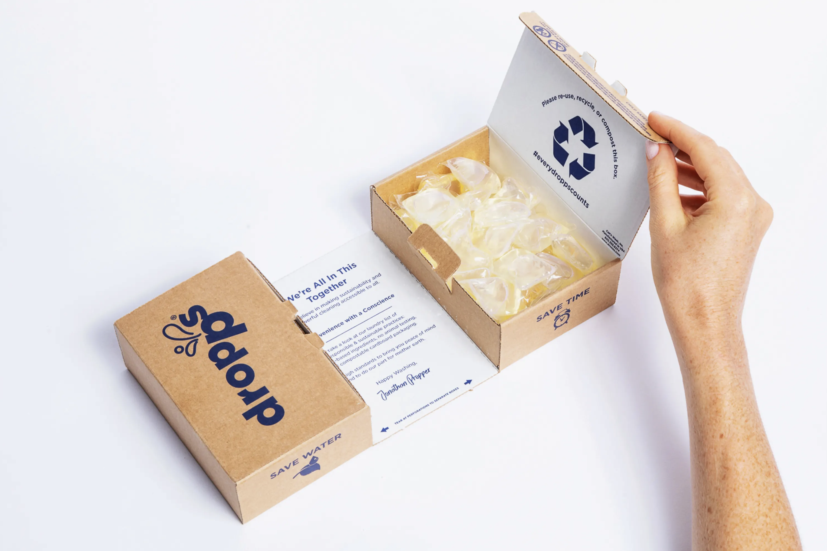 Dropps detergent sustainable shipping packaging