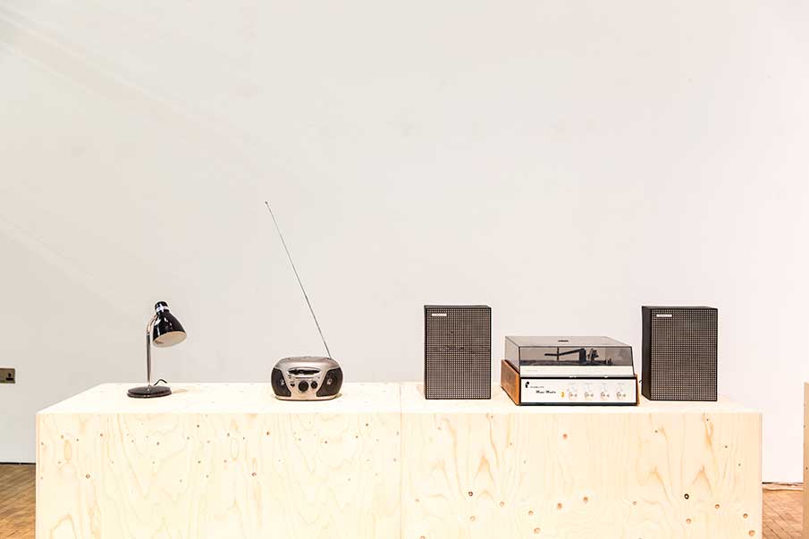 Rodrigo César, no-title (transmitters off-course), installation detail.