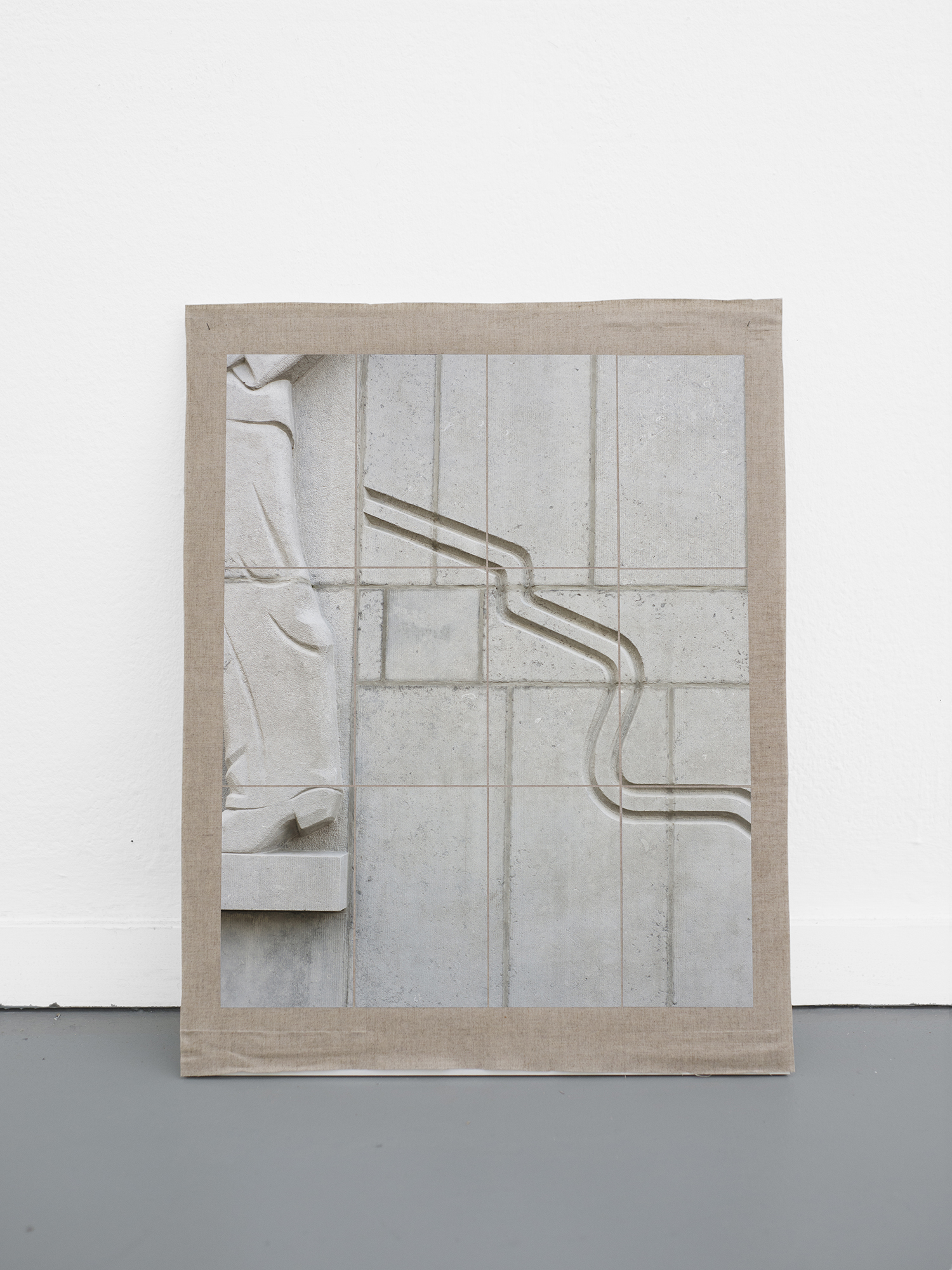 Structures, Wall, 2019 58 x 46 cm / 22.8 x 18.1 in. Archival pigment prints on Tosa Shi – 54 gsm, fixed on linen.