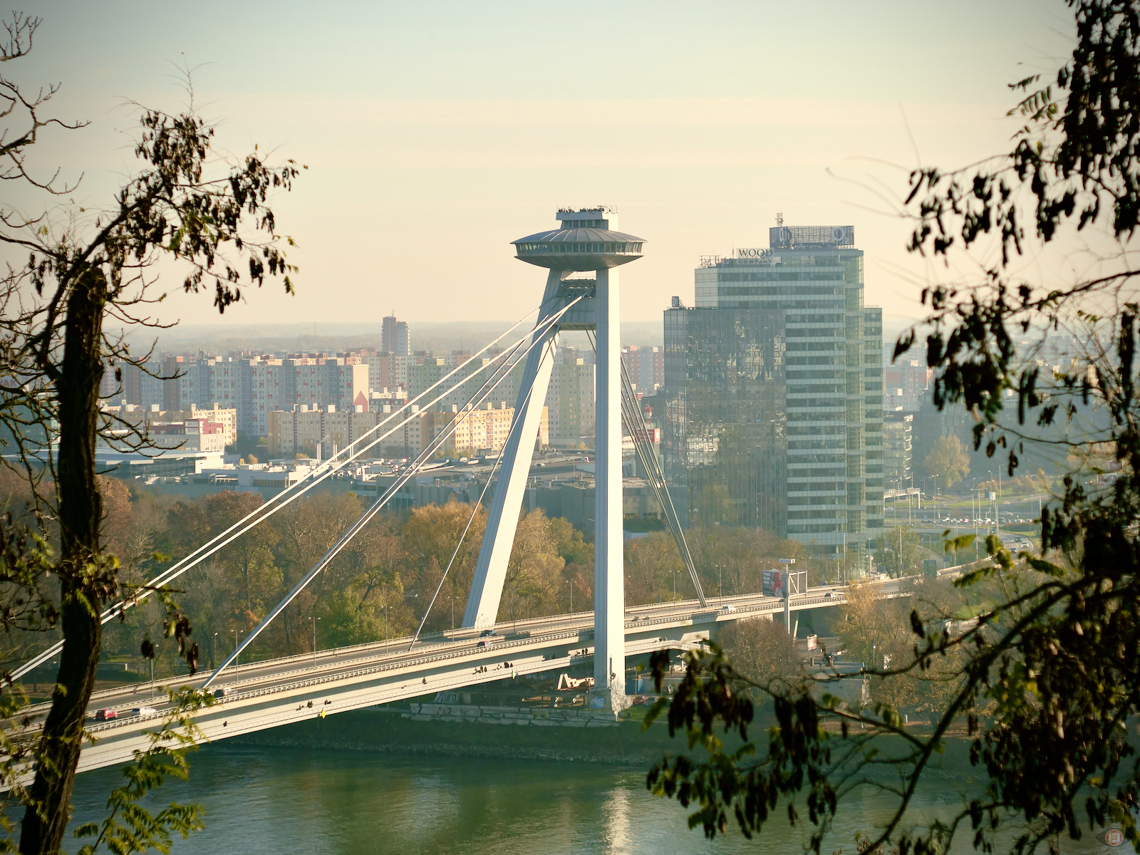  Vyhliadková veža UFO, UFO Tower