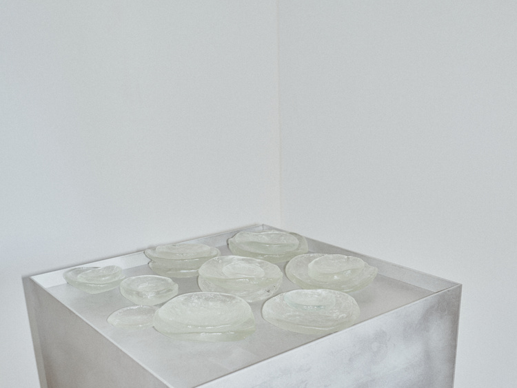 Moon Plates, EQ3, 2020