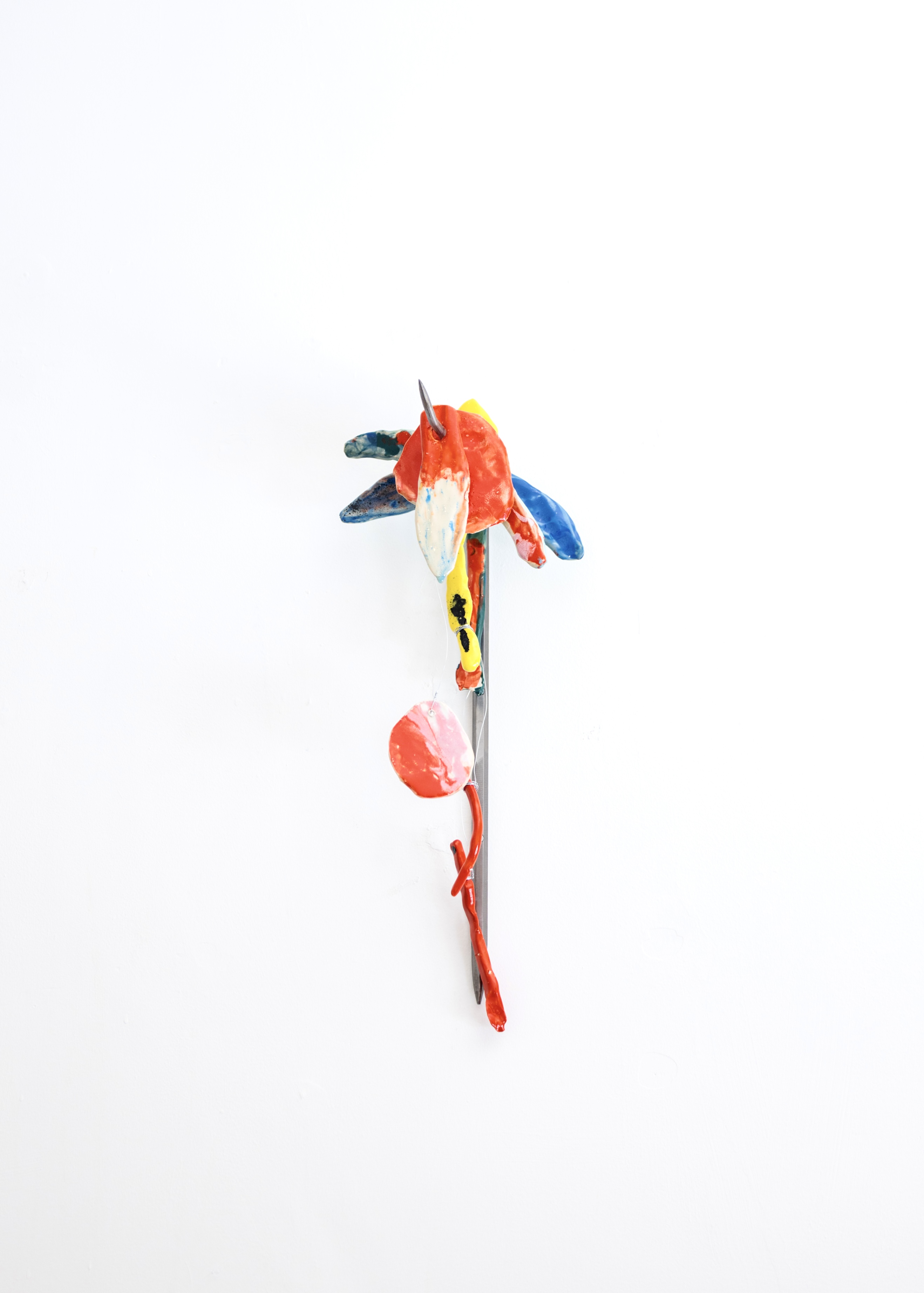 Moving Sentiments / Guacamaya. High temperature stoneware, glaze, steel, wire. 57cm x 28cm x 15cm