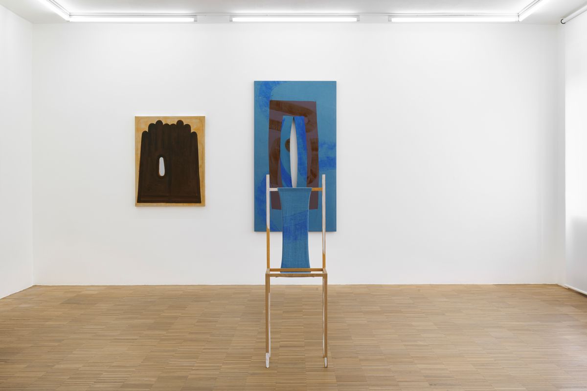Chapel TV (2023) | Installation view at ak contemporary, Cologne | Photo by Mareike Tocha | Image courtesy of ak contemporary