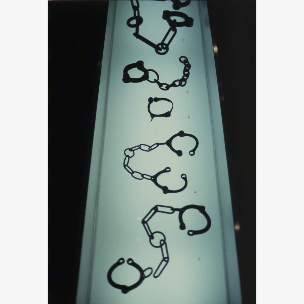 2/4Sydney, 2000 (000101_027) 