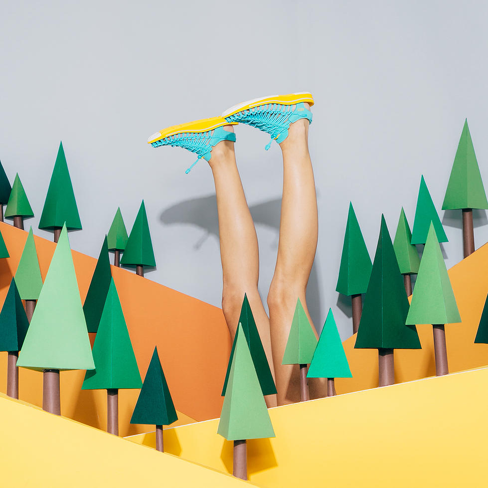 KEEN SHOES&mdash;set design