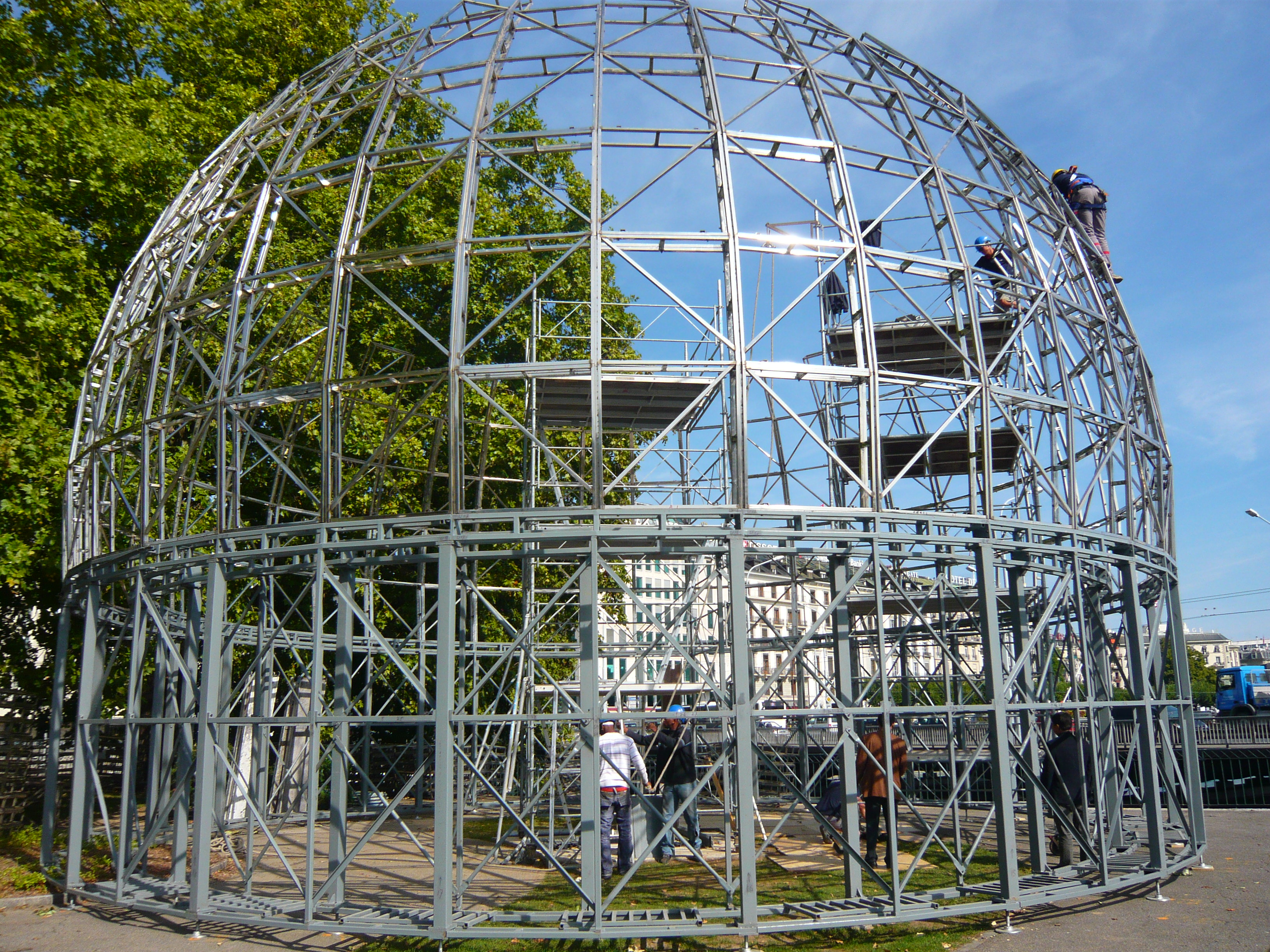 Le Génome Voyage au Cœur du Vivant. Septembre 2009. Île Rousseau, Genève, Suisse