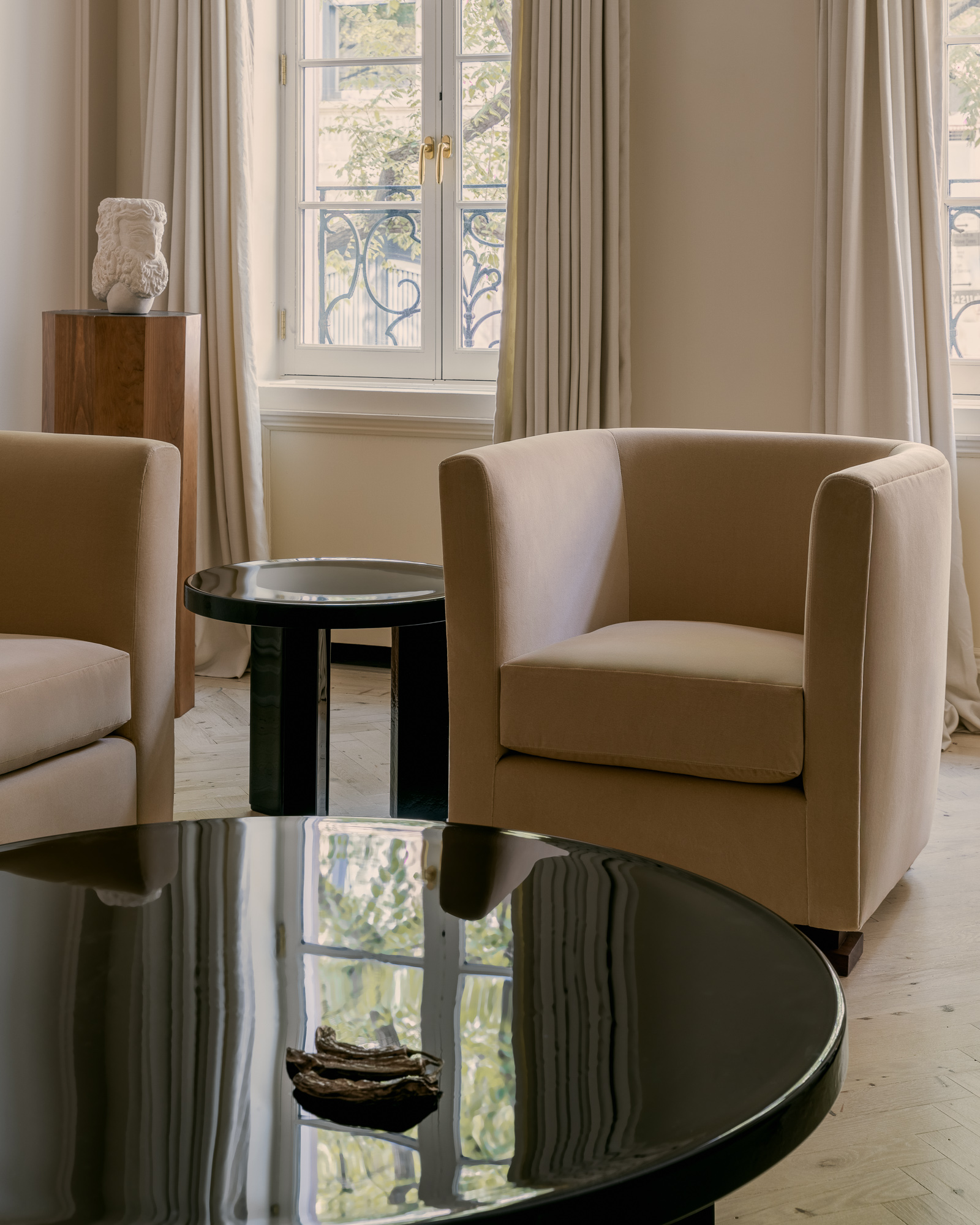 Courtney Applebaum's exhibition at Invisible Collection New York