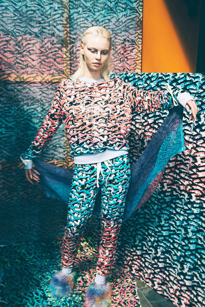 Það sem leynist bak við skugga 4. víddar