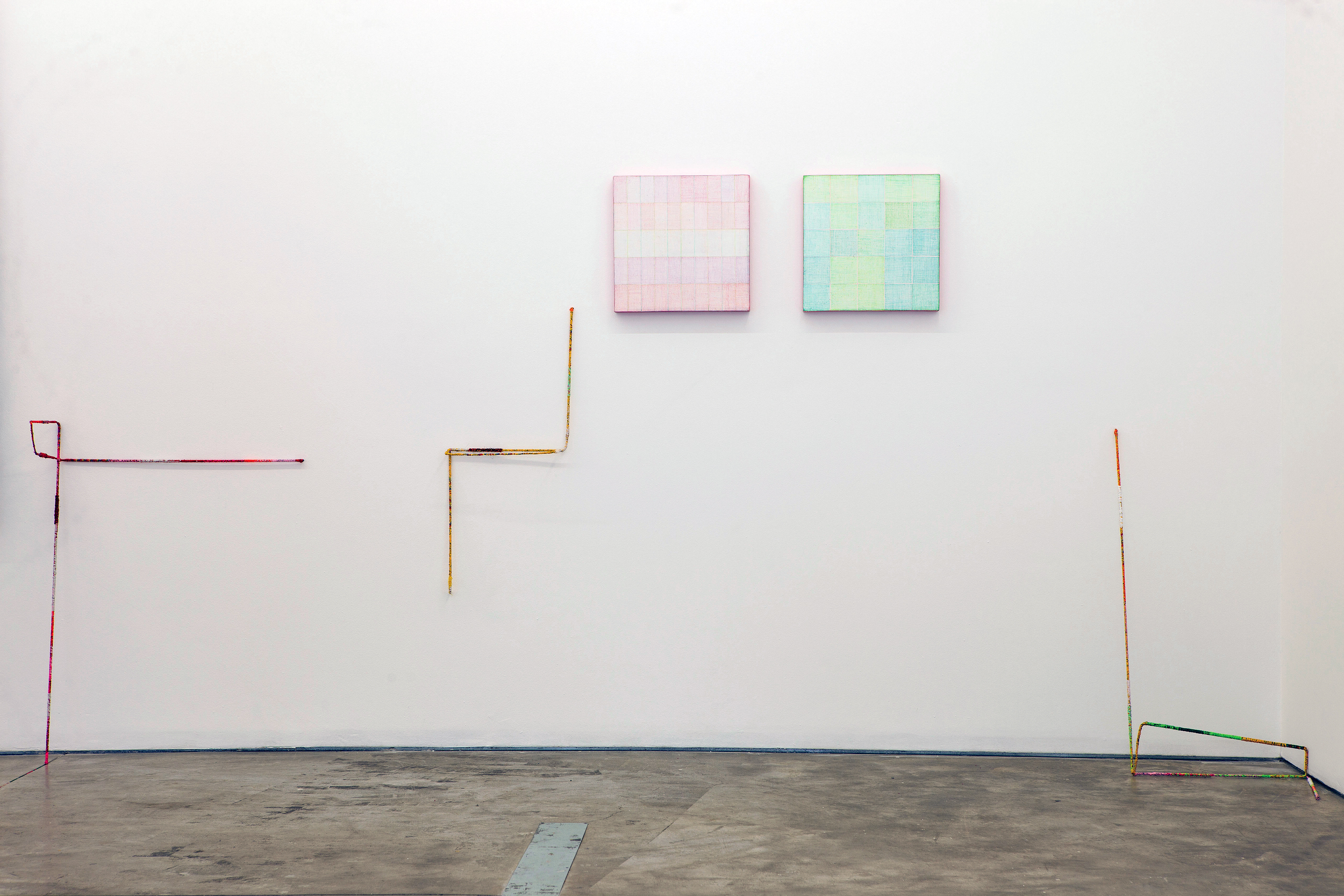  Installation View (detail), 2014 . ‘Multicoloridos’, 2014 . Galeria PILAR, São Paulo, Brasil