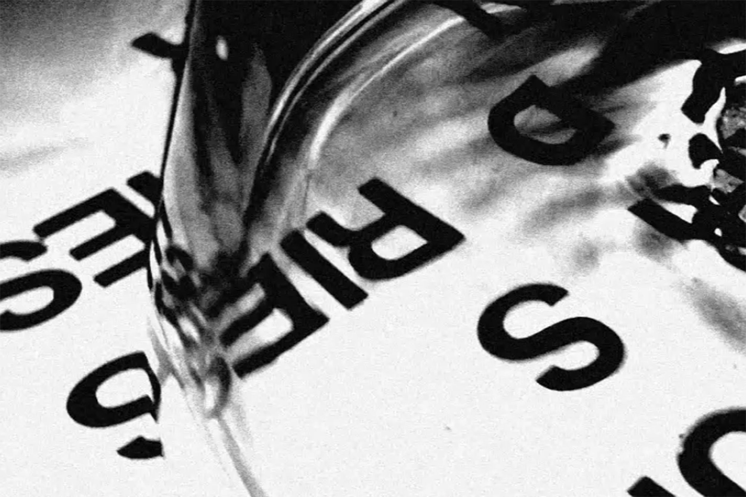 Deconstructed, typographic experiments exploring Helvetica’s readability, 2018