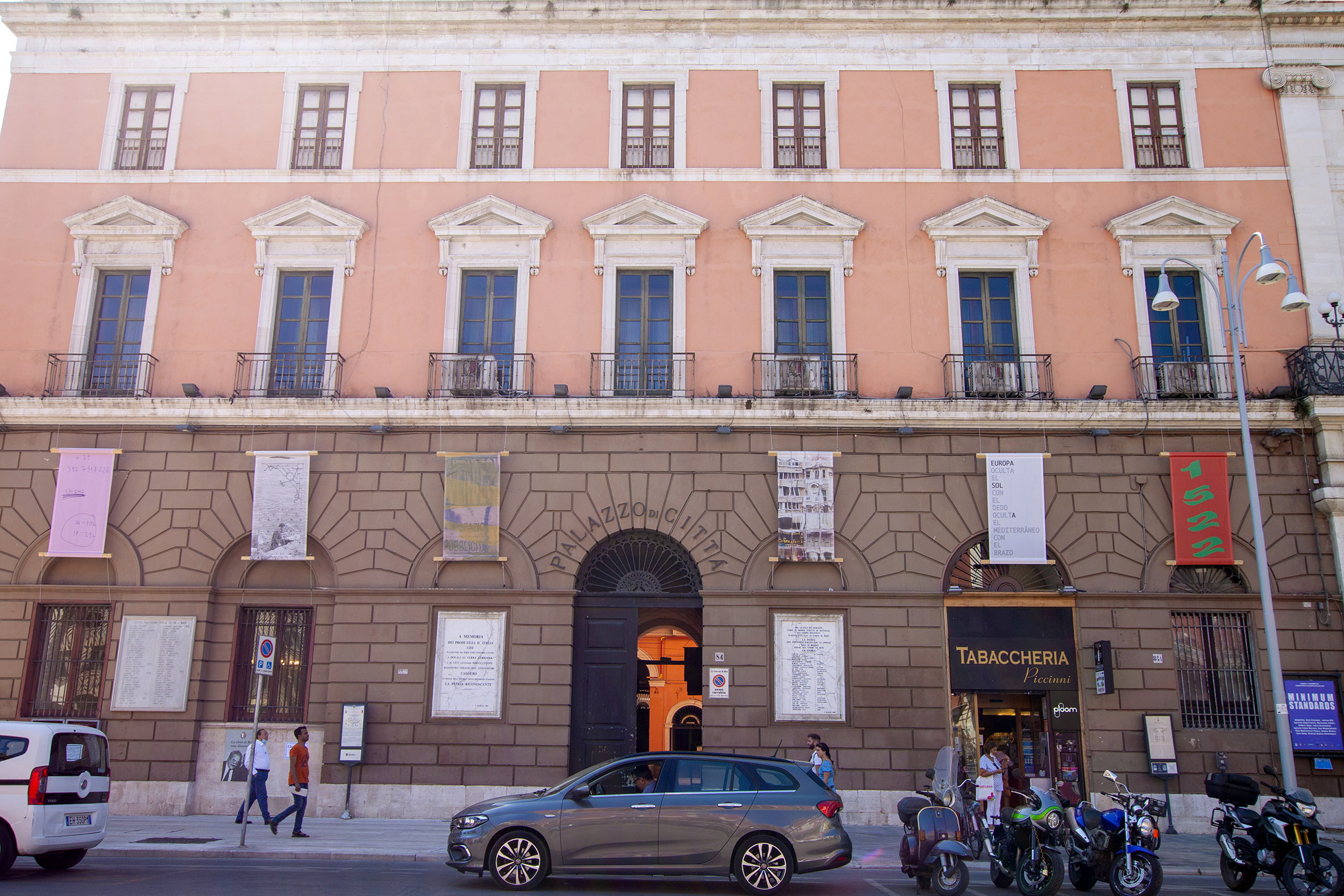 installation view from "Minimum Standards" Bari, Italy 2021 / © VOGA Art Project