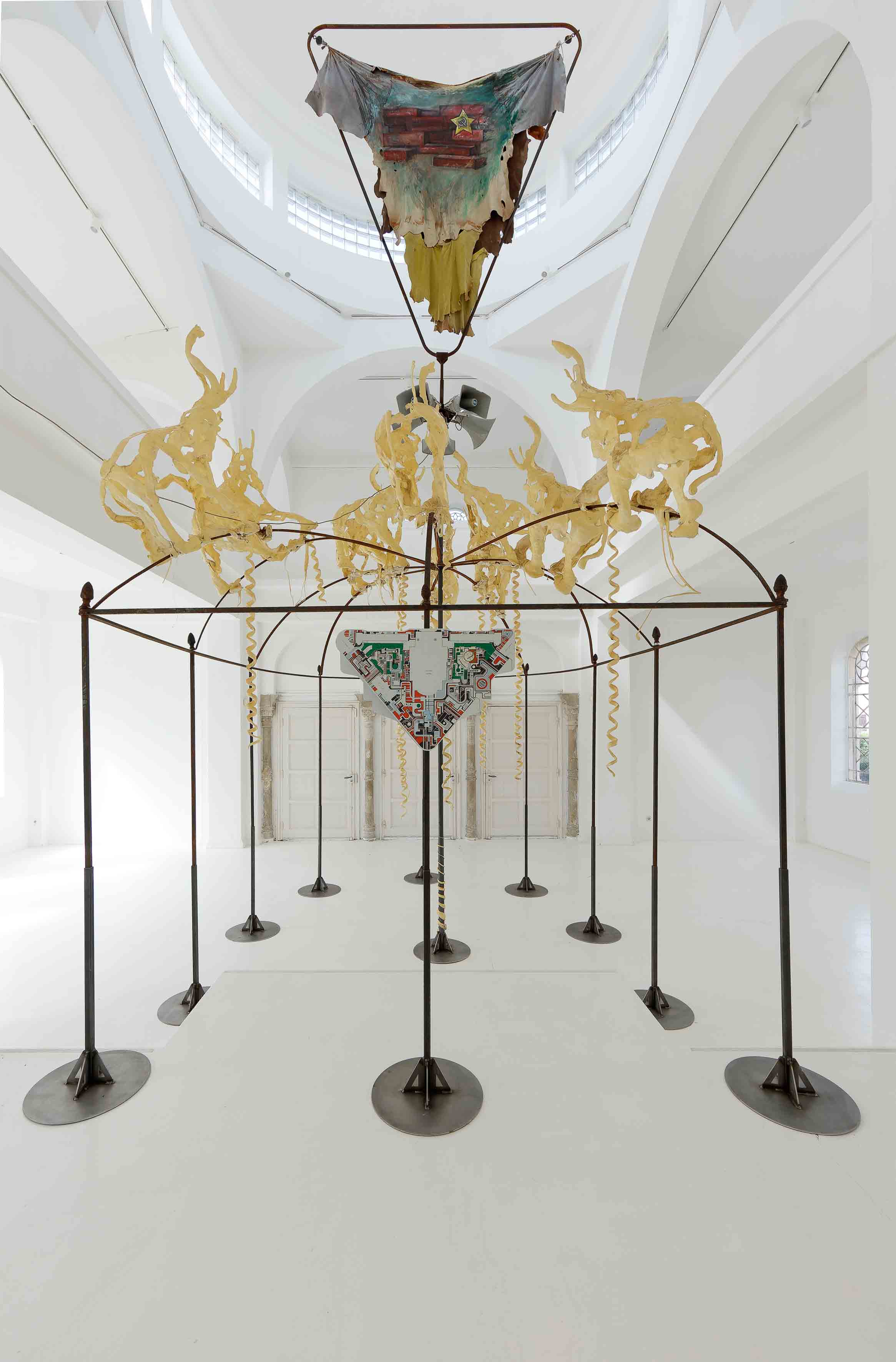 INTERNATIONAL COMPARISON by RAPHAELA VOGEL at CENTRE D’ART CONTEMPORAIN - LA SYNAGOGUE DE DELME [from 20240706 to 20241220] [Photo: OH Dancy / all images copyright and courtesy of the artist and Centre d’art contemporain - la synagogue de Delme]