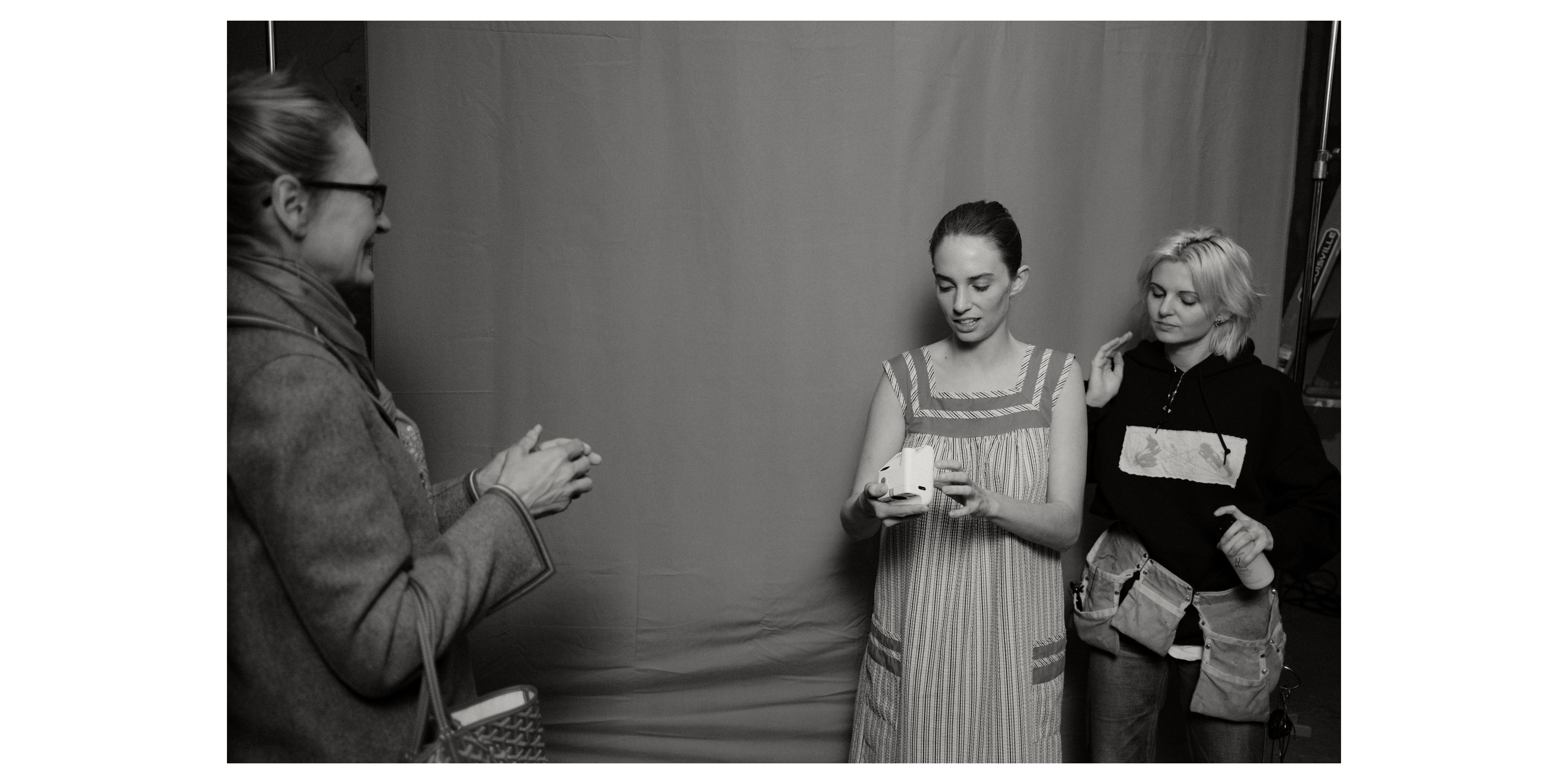 Maya Hawke 'Missing Out' (2024) Director Alex Ross Perry