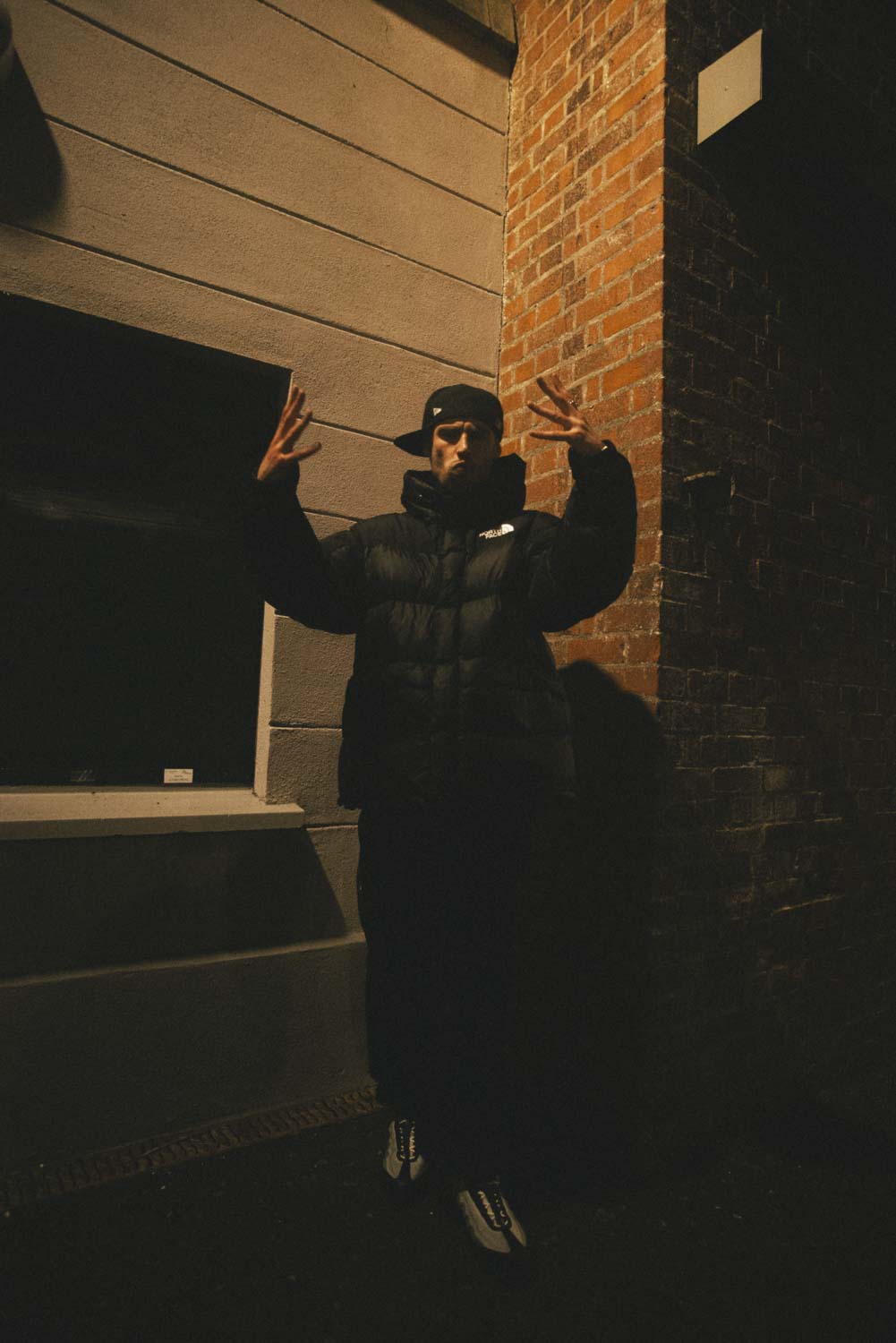 LÚ KE - i LOVE TO LOiTER