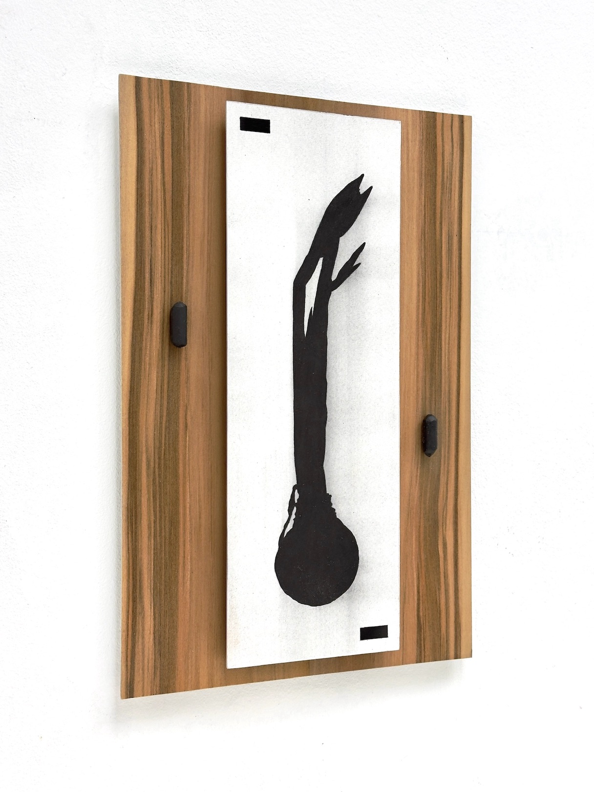 ‘A salute to old and new friends’, 2024, conté pencil, siberian chalk and acrylic on paper/aluminium and Red Gum wood veneer/aluminium, 30 x 20 cm.