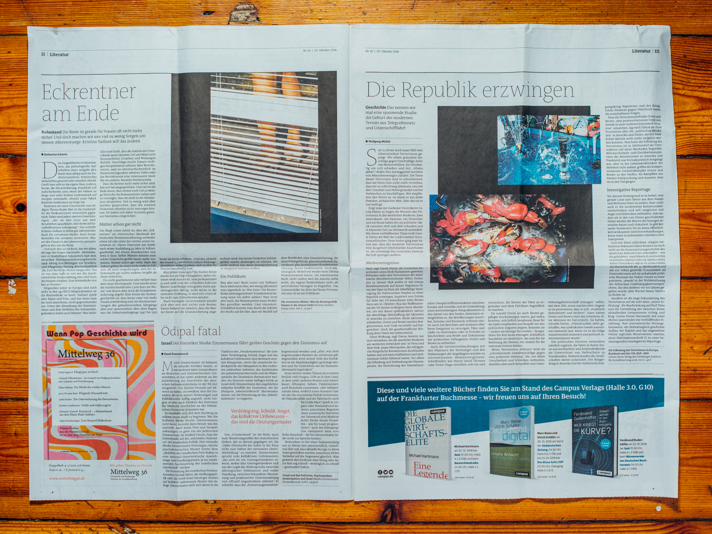 Der Freitag / Bilder aus der Serie "space time discountinuum" in der 8-seitigen Literaturbeilage zur Frankfurter Buchmesse, Oktober 2016