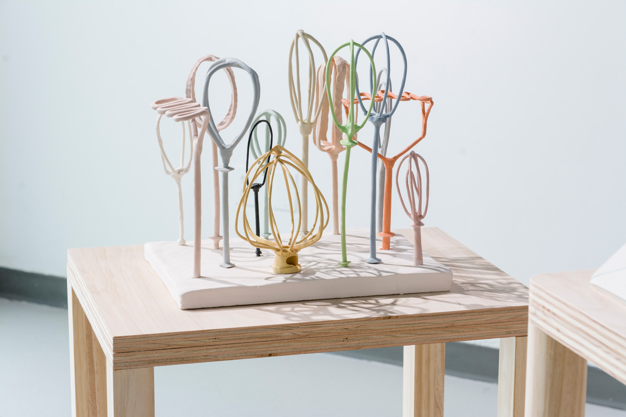 Overlaps Whisks, colored stoneware, underglaze, 2021