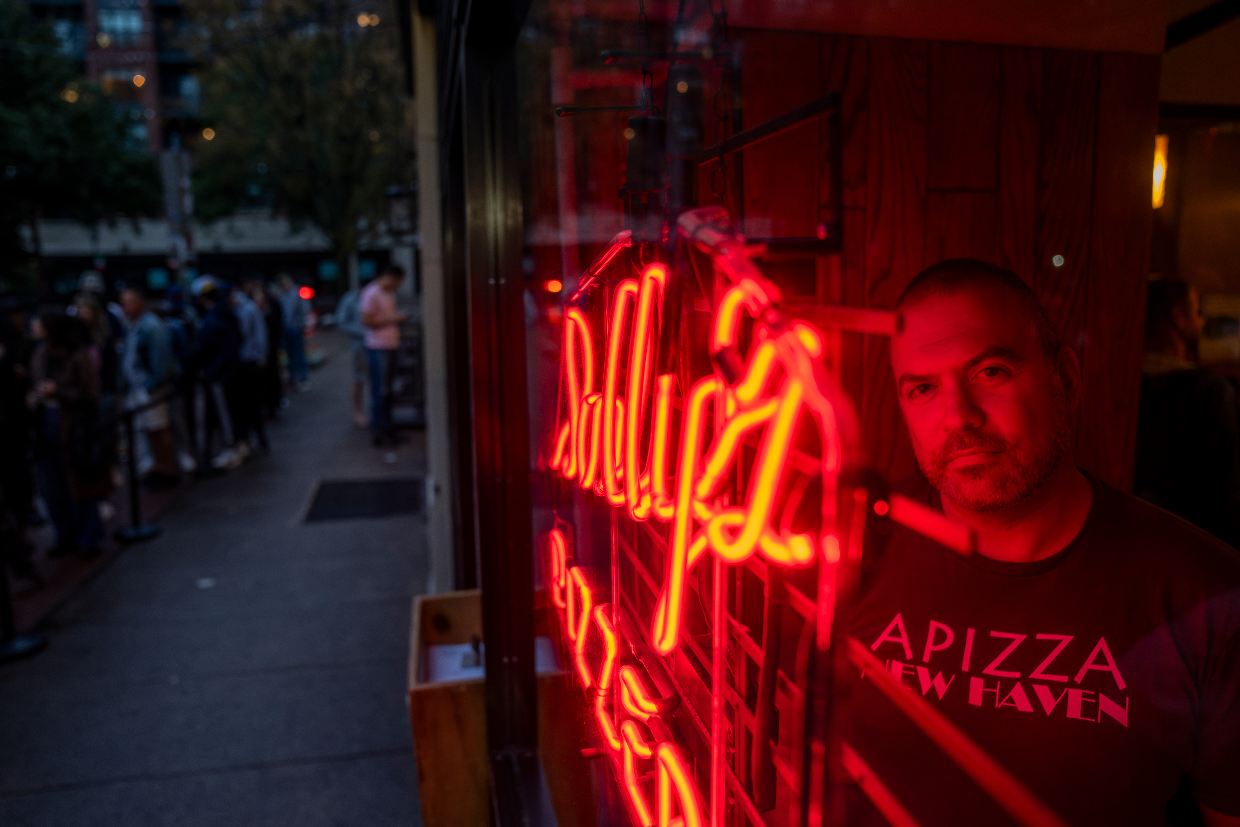 Colin Caplan leads the Taste of New Haven Pizza Lovers Tour. This year, he said, interest in the city’s signature food has “just gone bonkers.” (The New York Times)