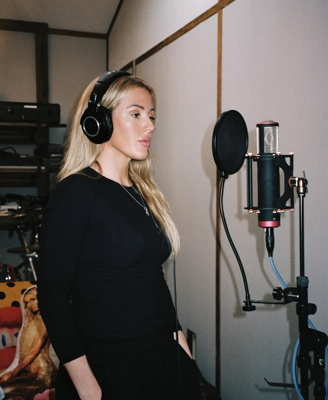 PHOTOGRAPHYELLIE GOULDING STUDIO SESSIONS