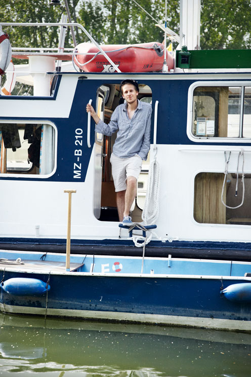 Visiting Leonhard Hieronymi on his boat // Sensor Magazin