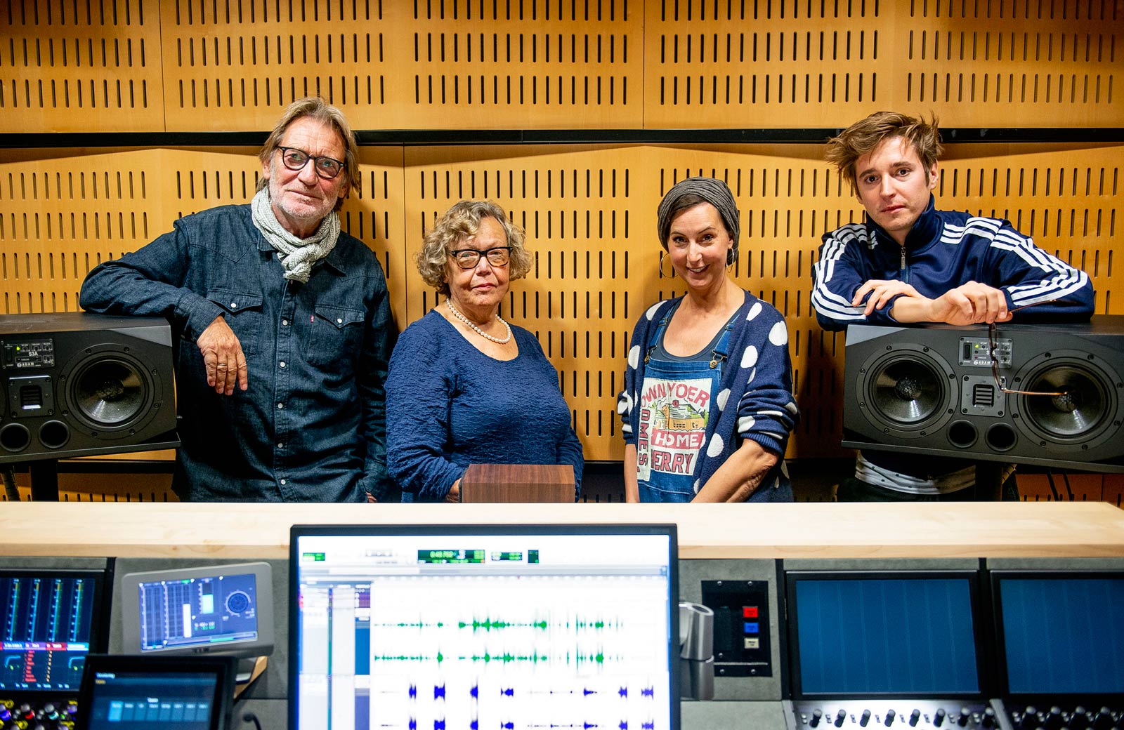 Matthias Habich, Nikola Weisse, Karin Berri und Mario Fuchs