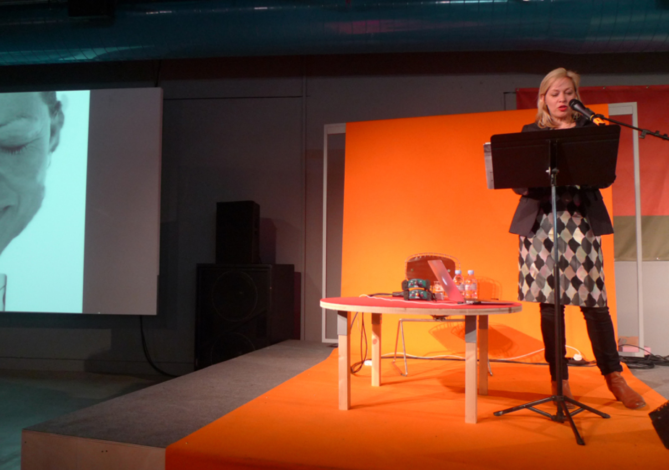 Music Book | Performance by Annika Ström