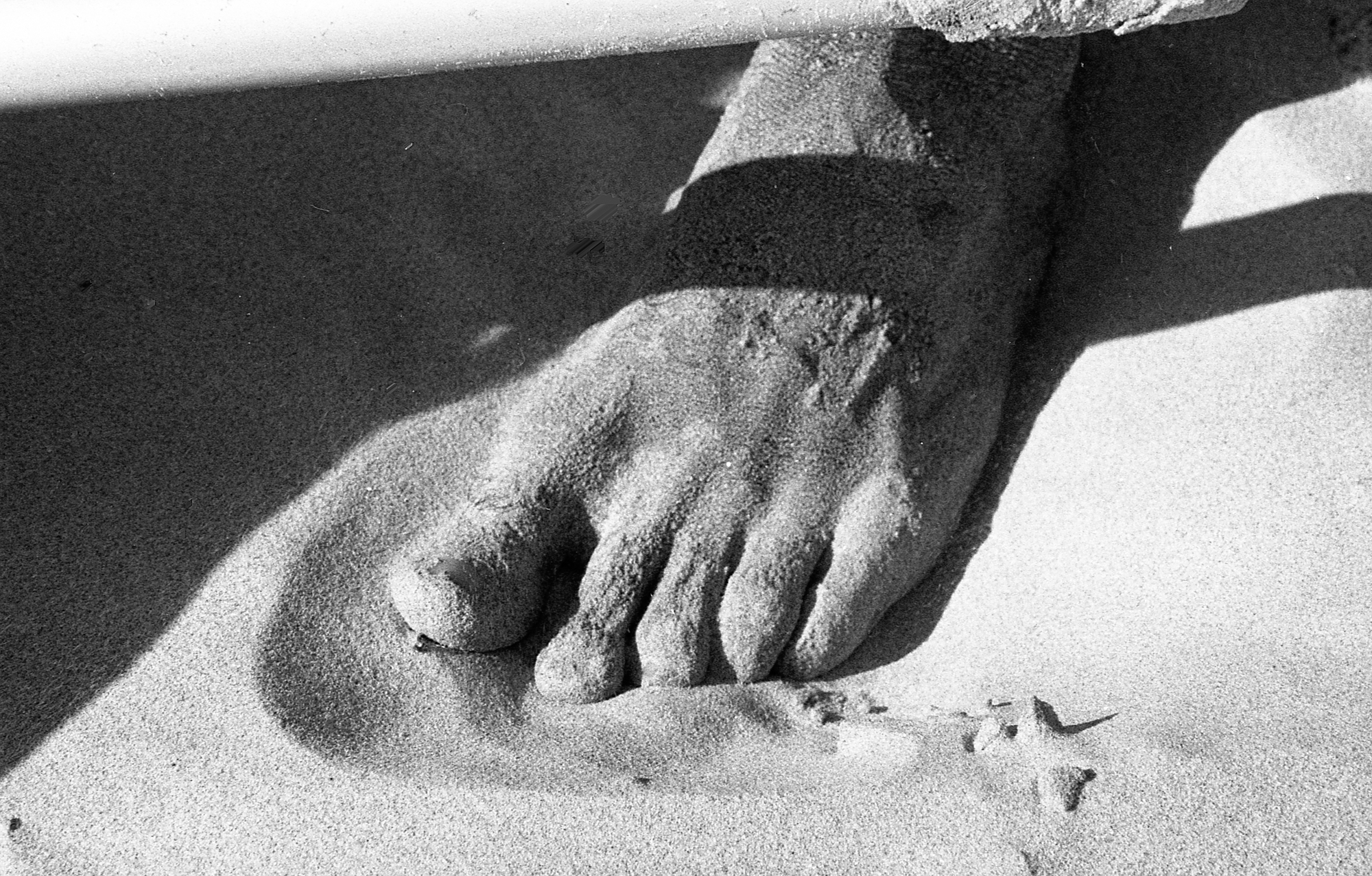 Dad's foot, probably shot in Brittany by Mom in the late 1980s, Toulouse, France, 2022.
